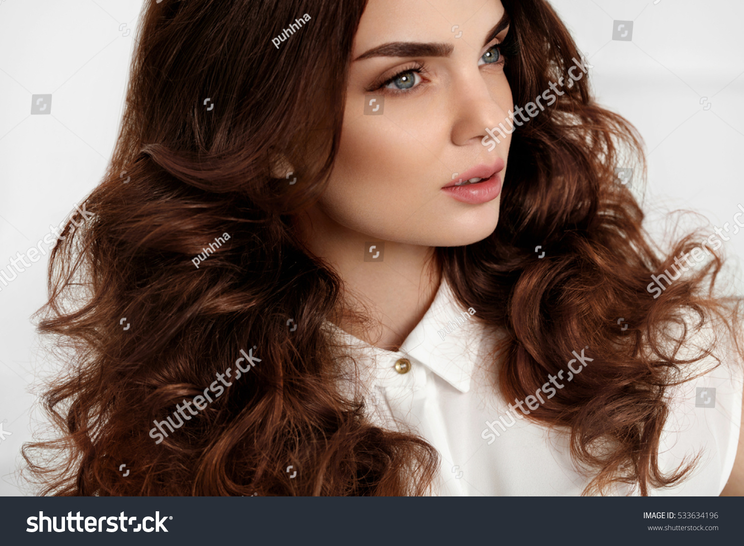 Messy-hairstyle Images, Stock Photos & Vectors | Shutterstock