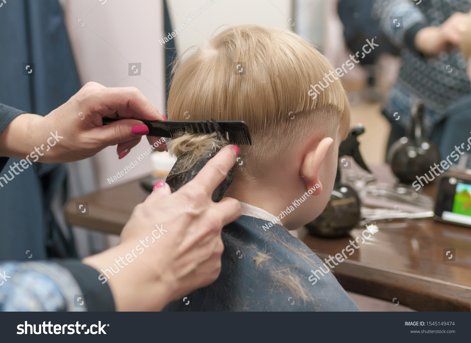clippers haircut salon