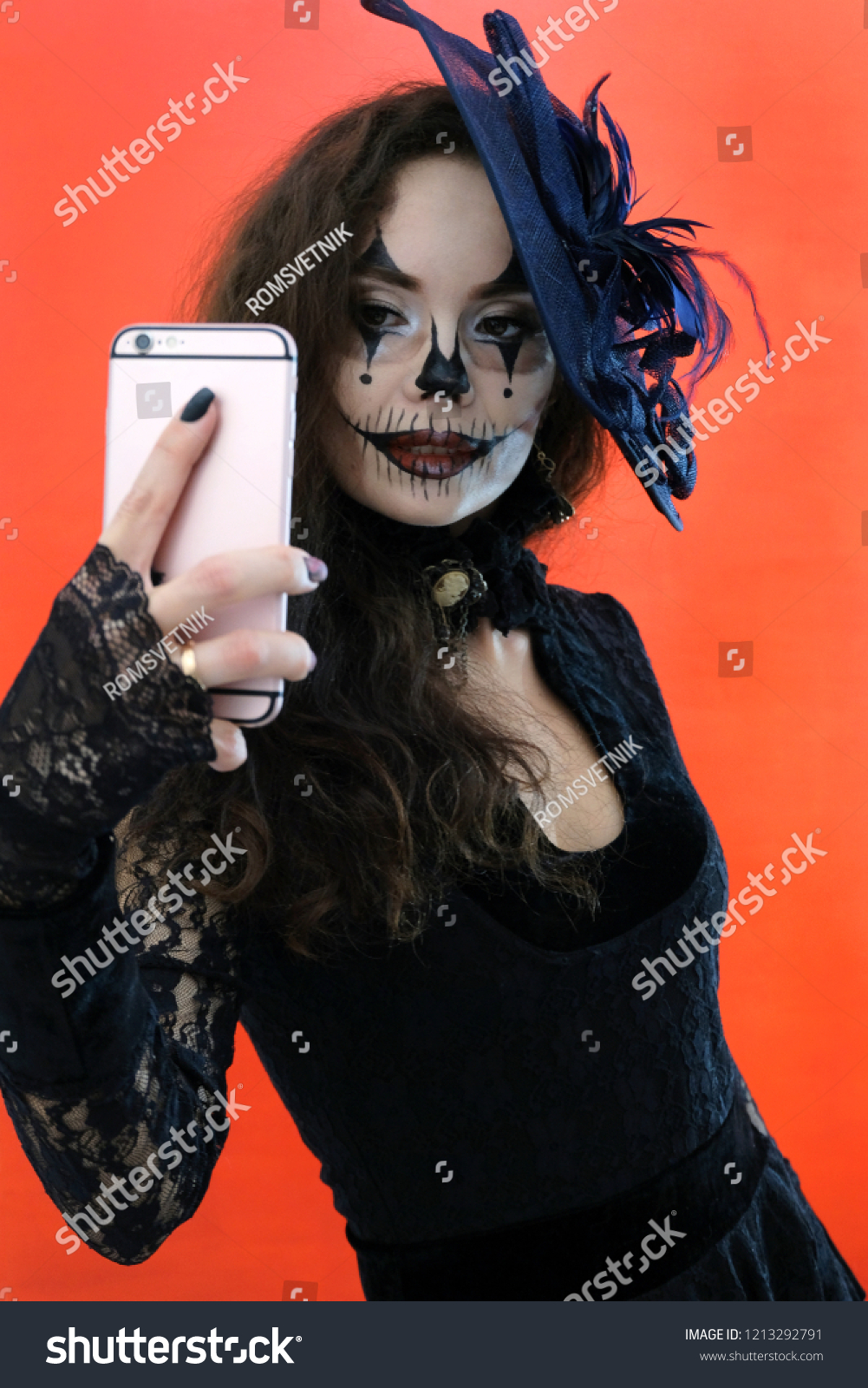 sexy women halloween costumes selfie