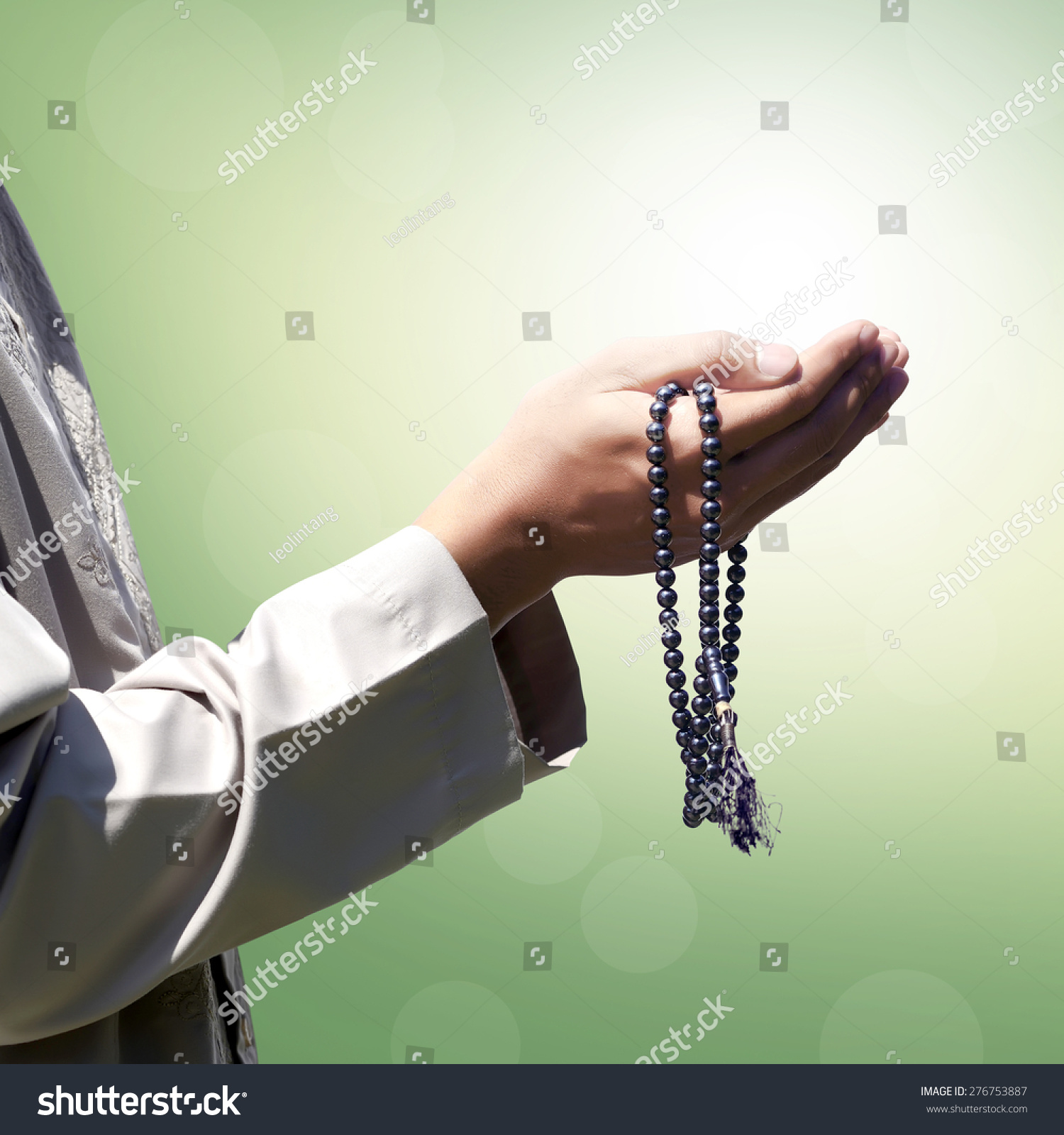 muslim praying hands wallpaper