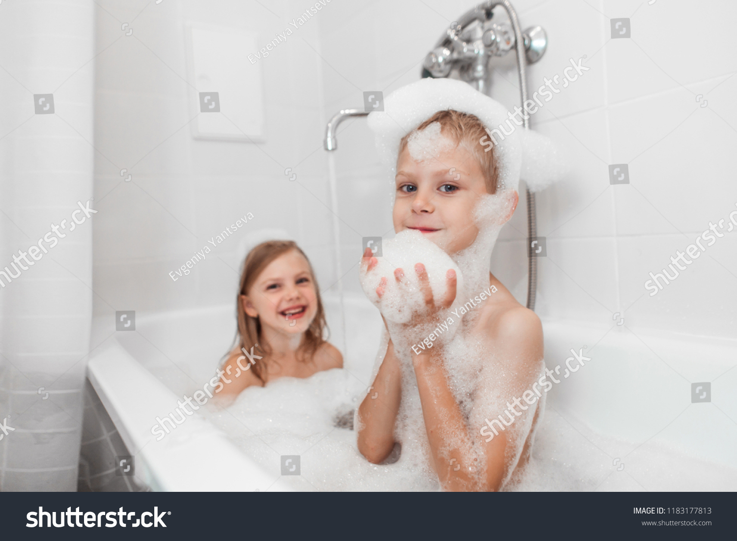 boy girl bathing