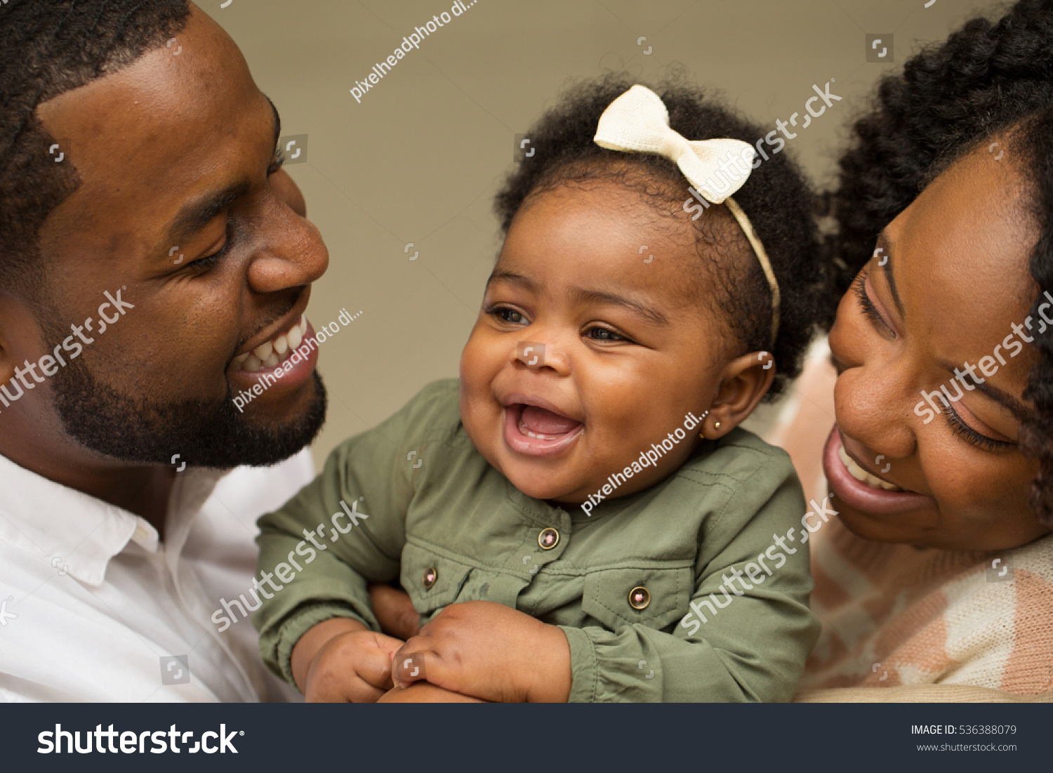 870,367 Baby happy parents Images, Stock Photos & Vectors | Shutterstock