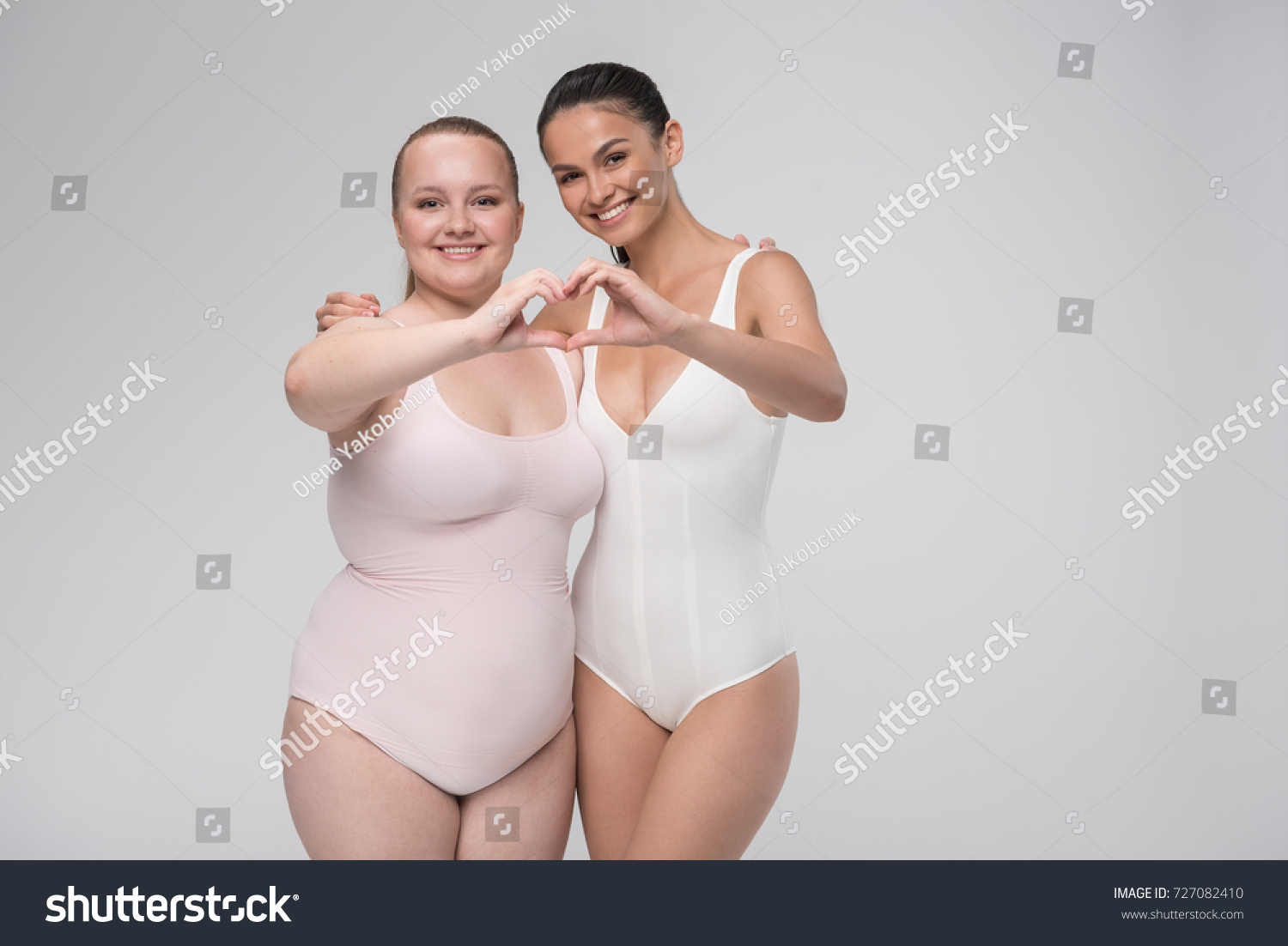 Skinny Lesbian Com