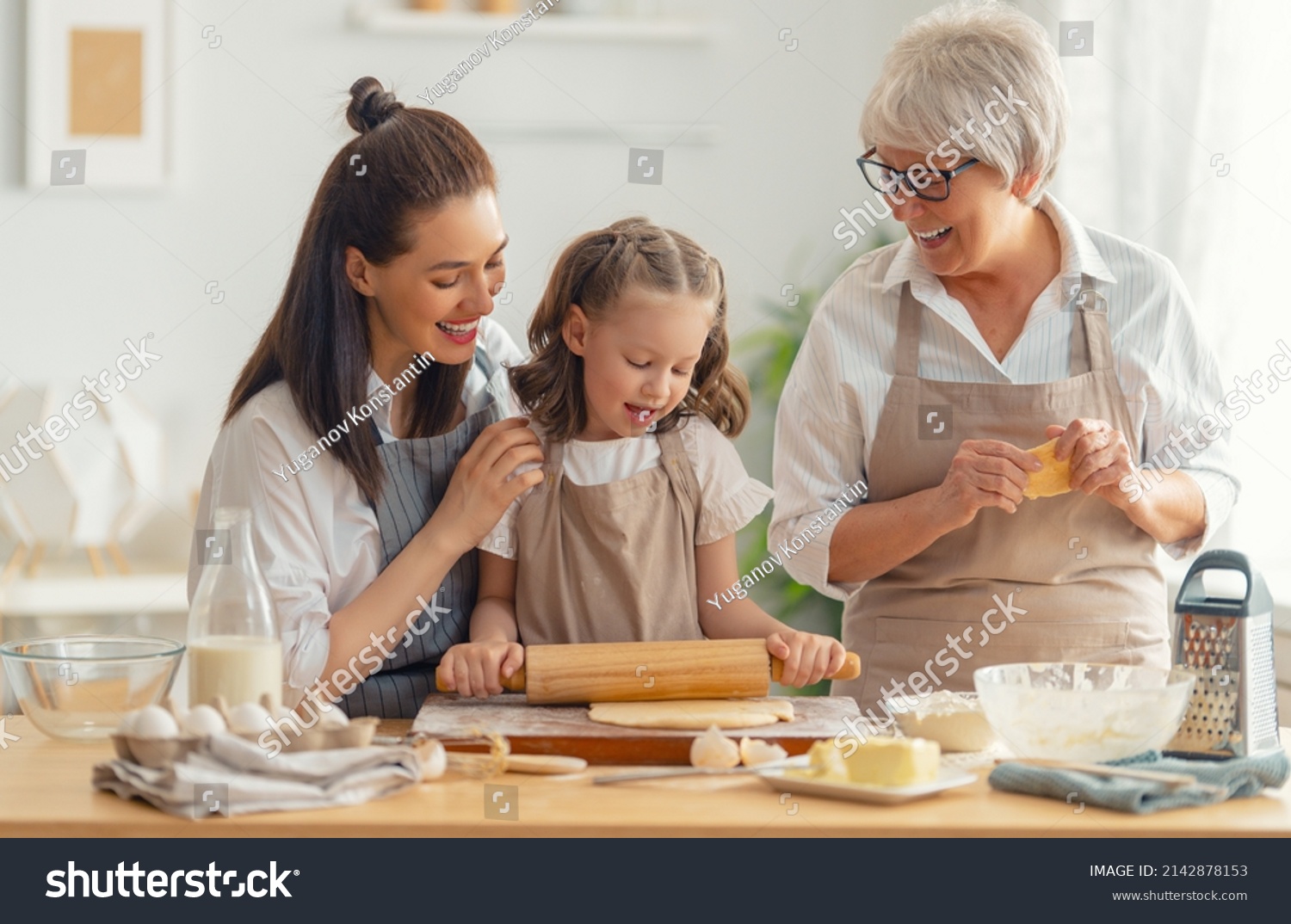 Happy Loving Family Preparing Bakery Together Stock Photo 2142878153 ...