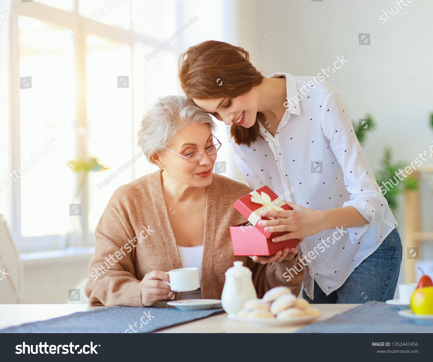 mothers day gifts for elderly mum