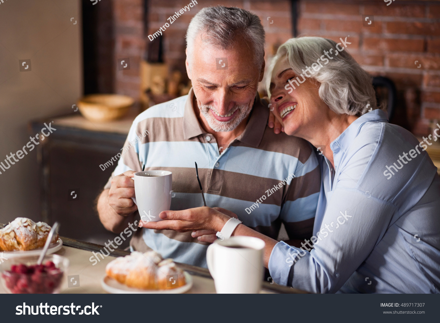 Happy Old Couple Having Coffee Together Stock Photo 489717307 ...