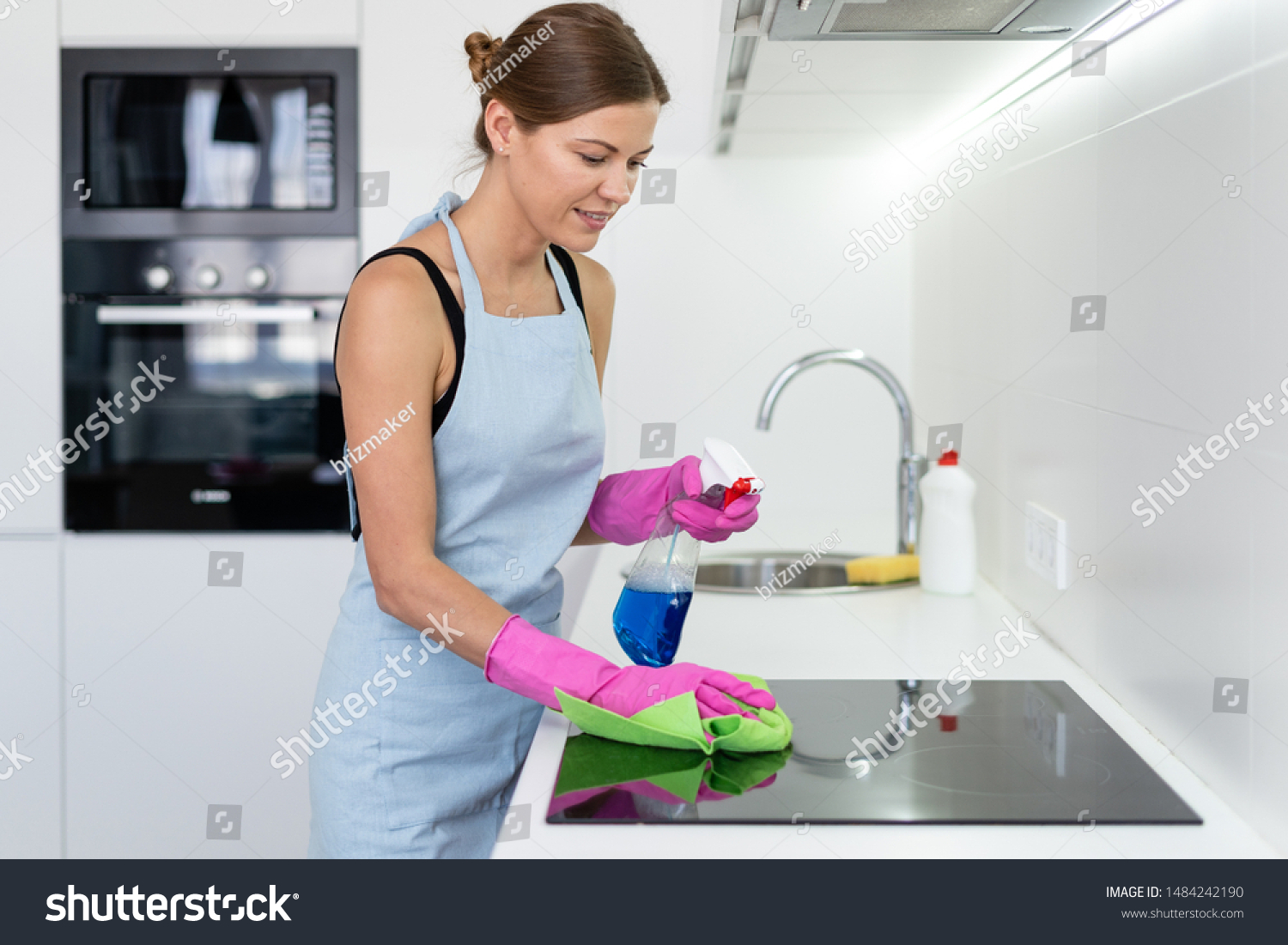 trendy kitchen aprons