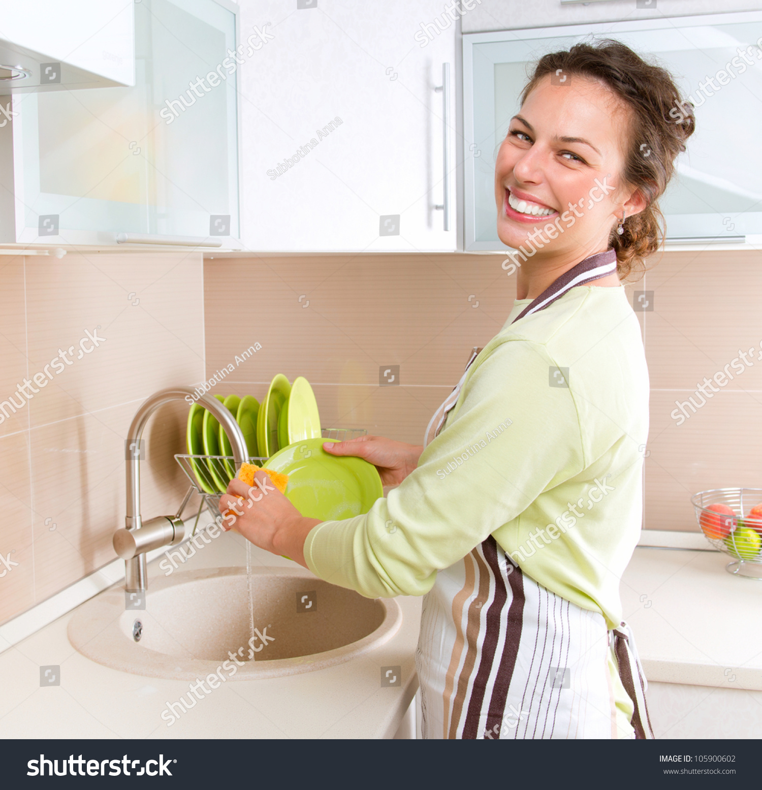 kitchen dish washing
