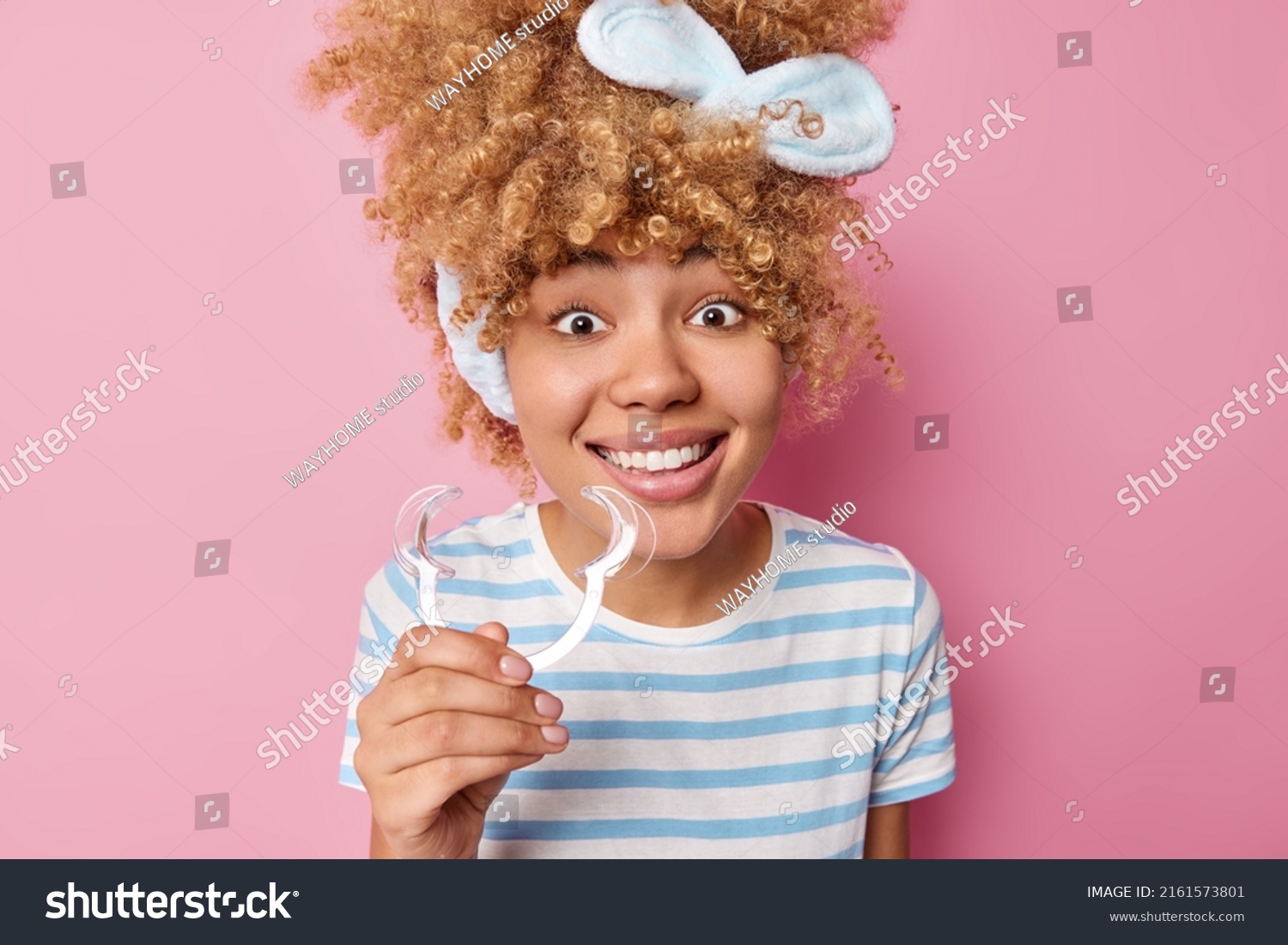 Curly Blonde Hair Illustration - wide 10