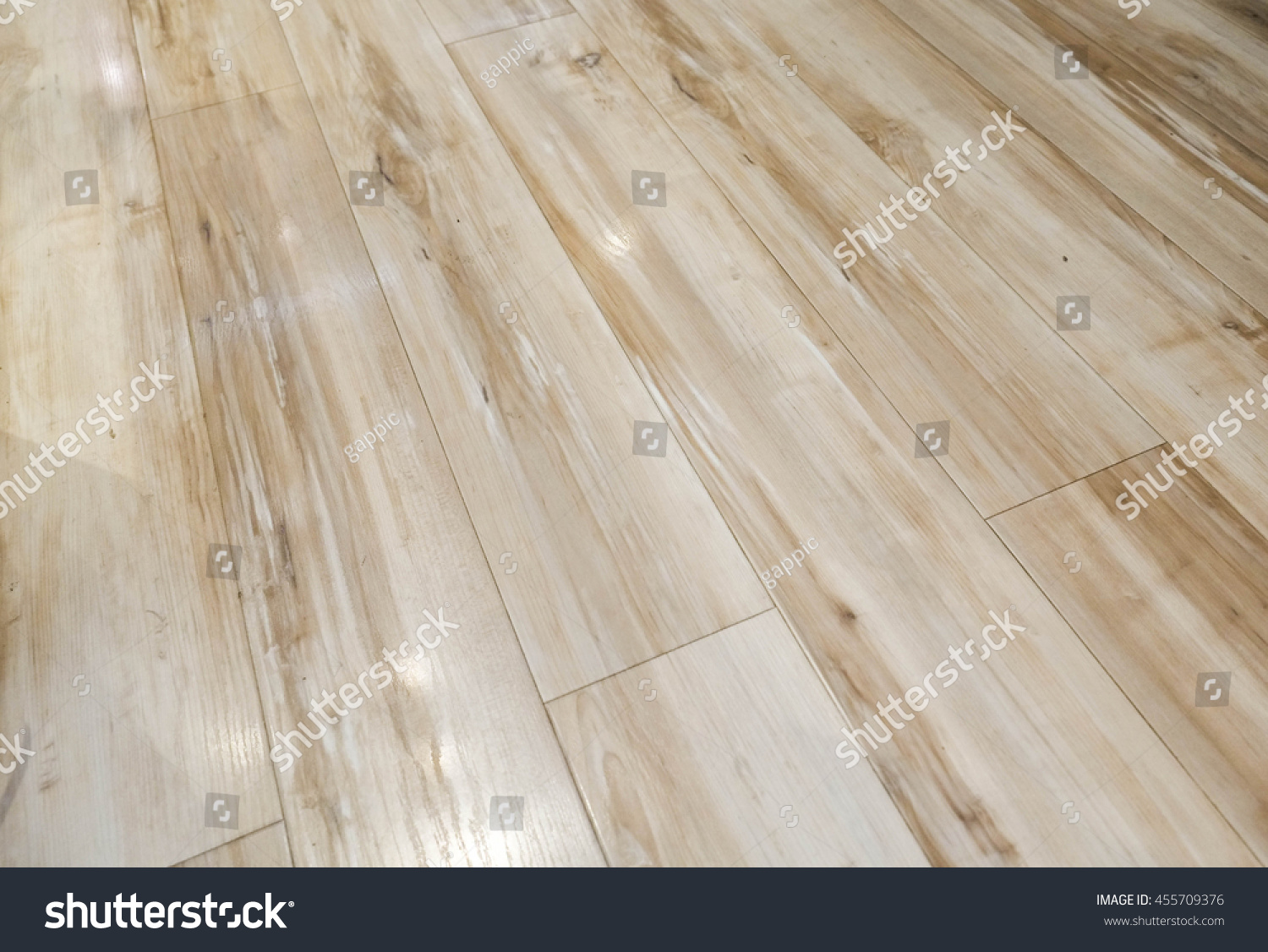 Hardwood Floor Waxing Glossy And Shiny Hardwood Floor Waxing Glossy And Shiny