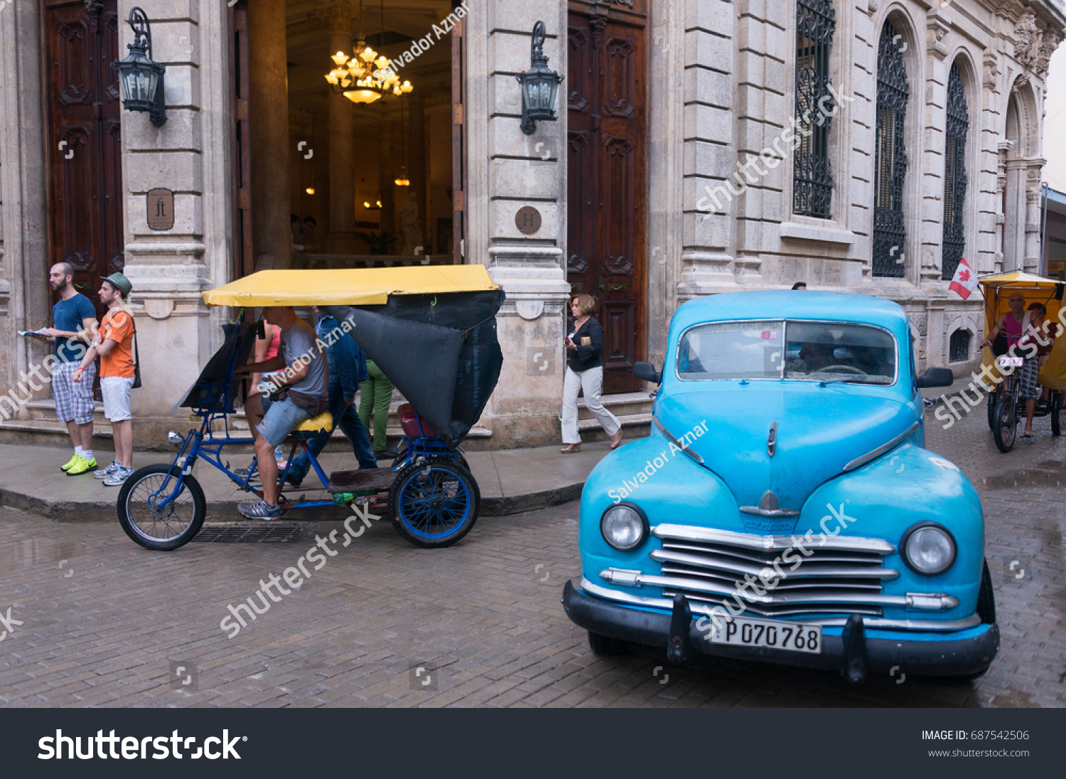 center car tricycle