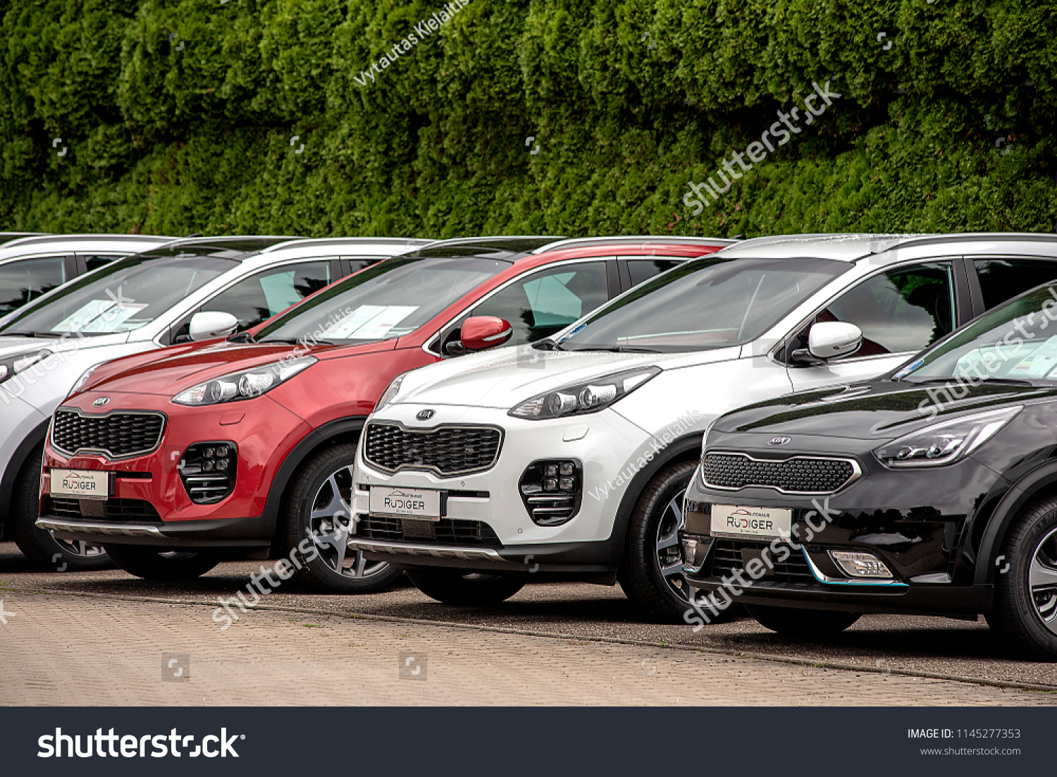 Heidenheimgermanyjuly 2218kia Motors Cars Motor Corporation Stock Photo Edit Now