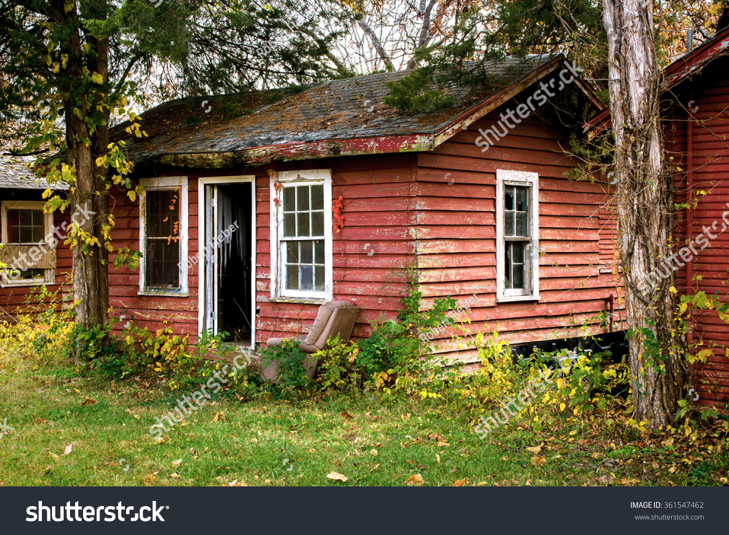 Hillbilly Haven Old Abandoned Red Cabin Stock Photo Edit Now