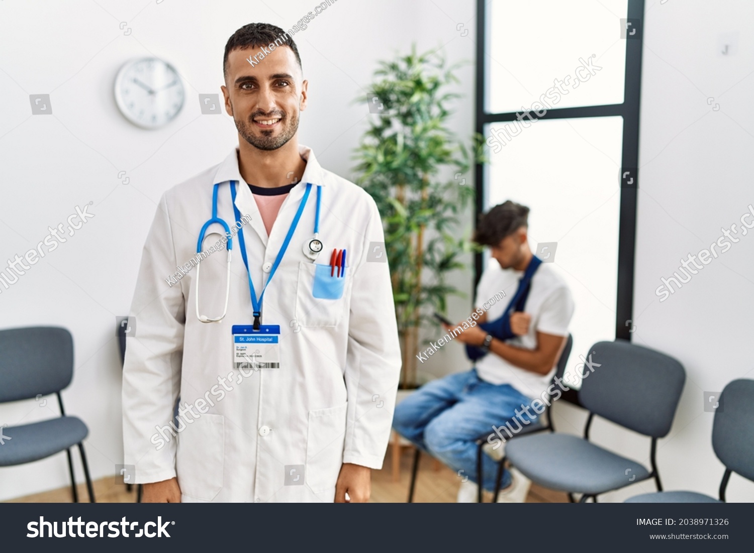 Pacientes Felices Images Stock Photos Vectors Shutterstock