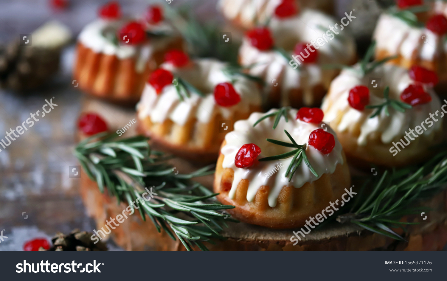 Holiday Christmas Cupcakes Elegant Sweets Christmas Stock Photo Edit Now 1565971126