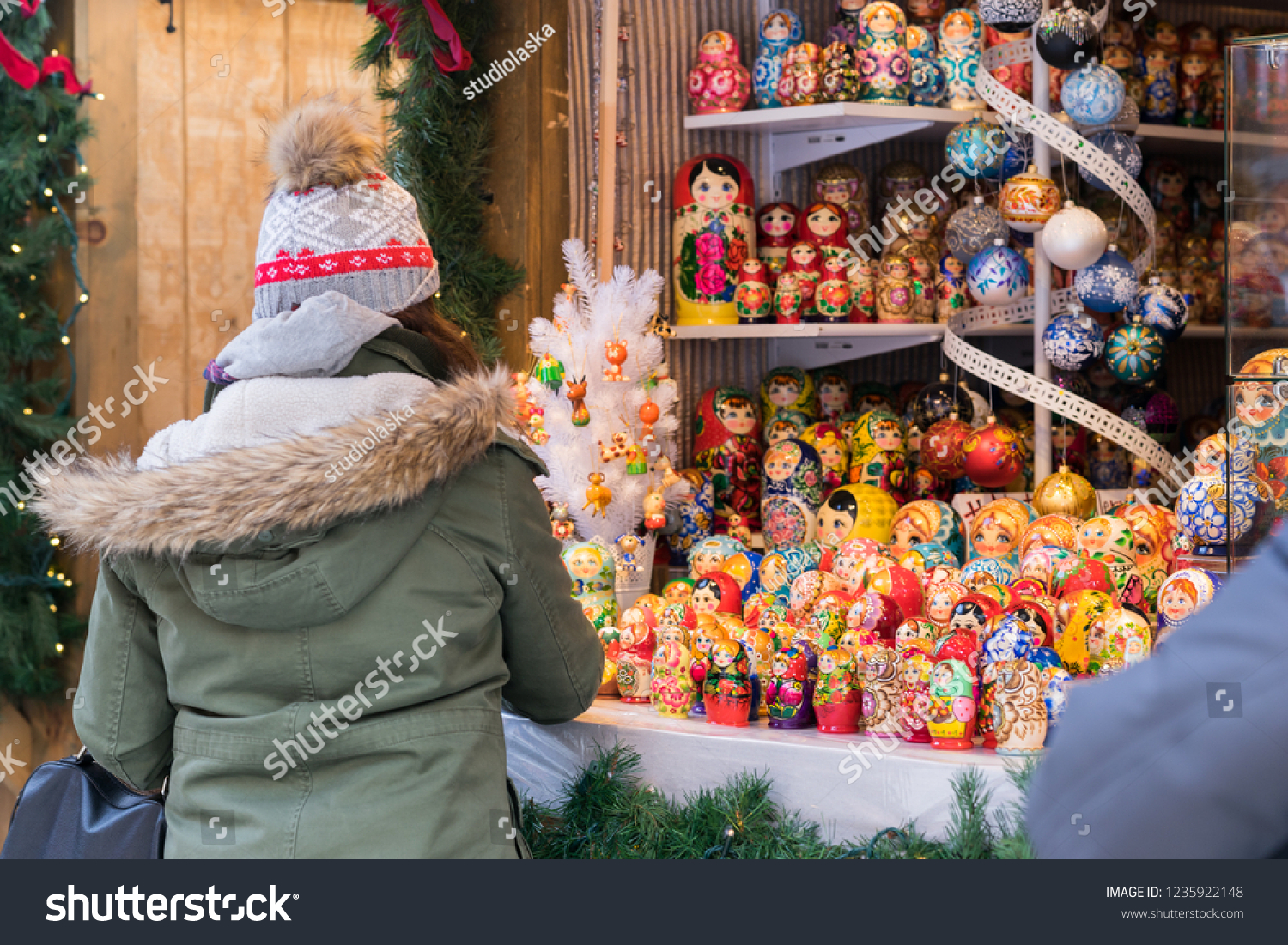 holiday nesting dolls