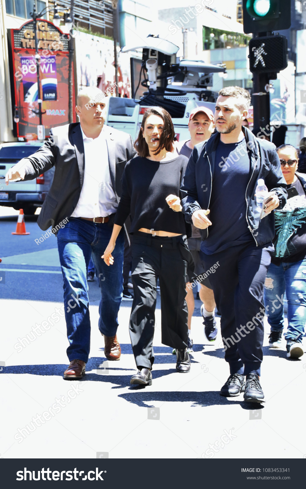 Celebrities spotted out and about 3 advise dress for winter in 2019 Celebrities spotted out and about 3 recommend dress in on every day in 2019