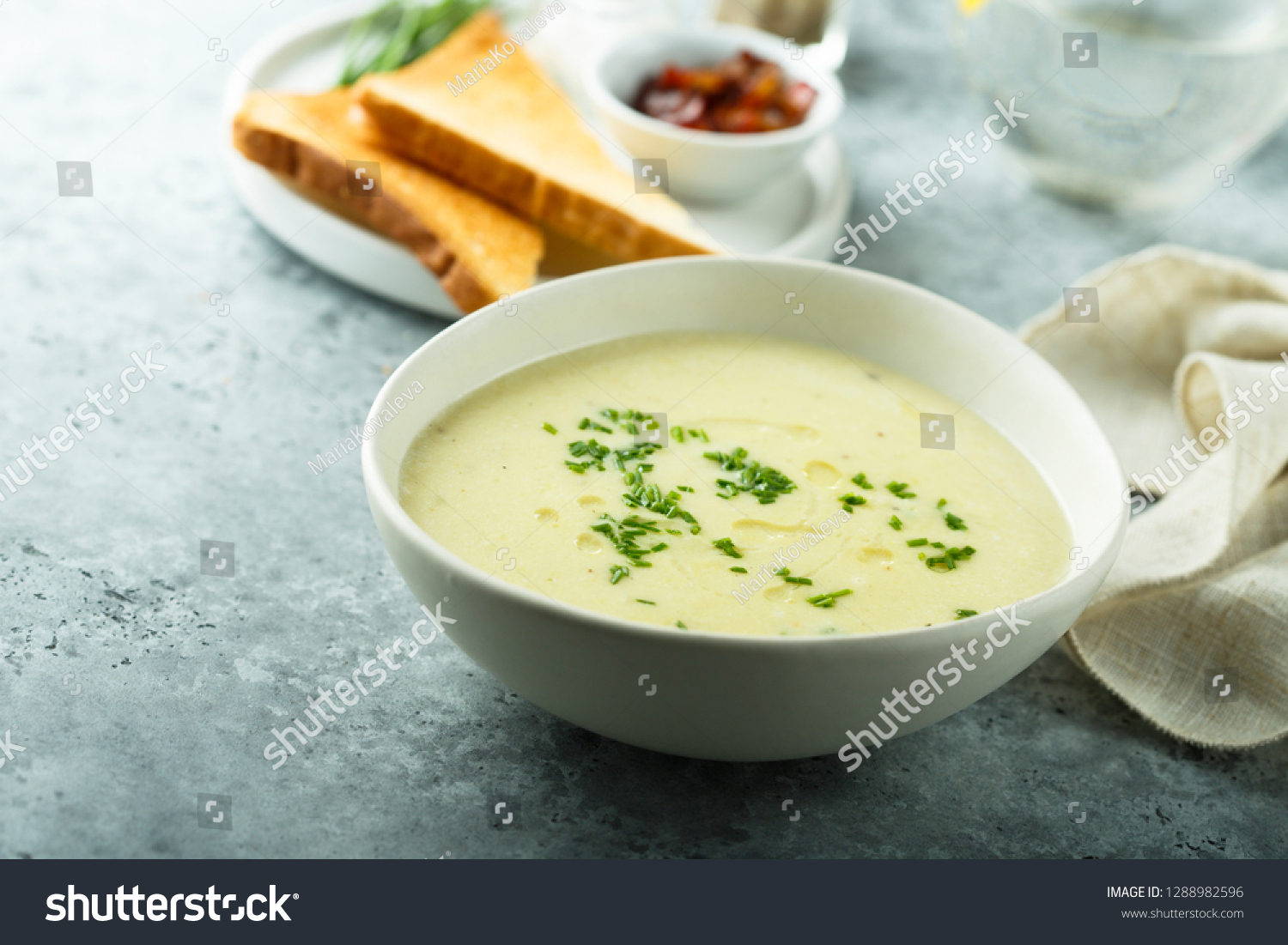 7,706 Leek and potato soup Images, Stock Photos & Vectors | Shutterstock