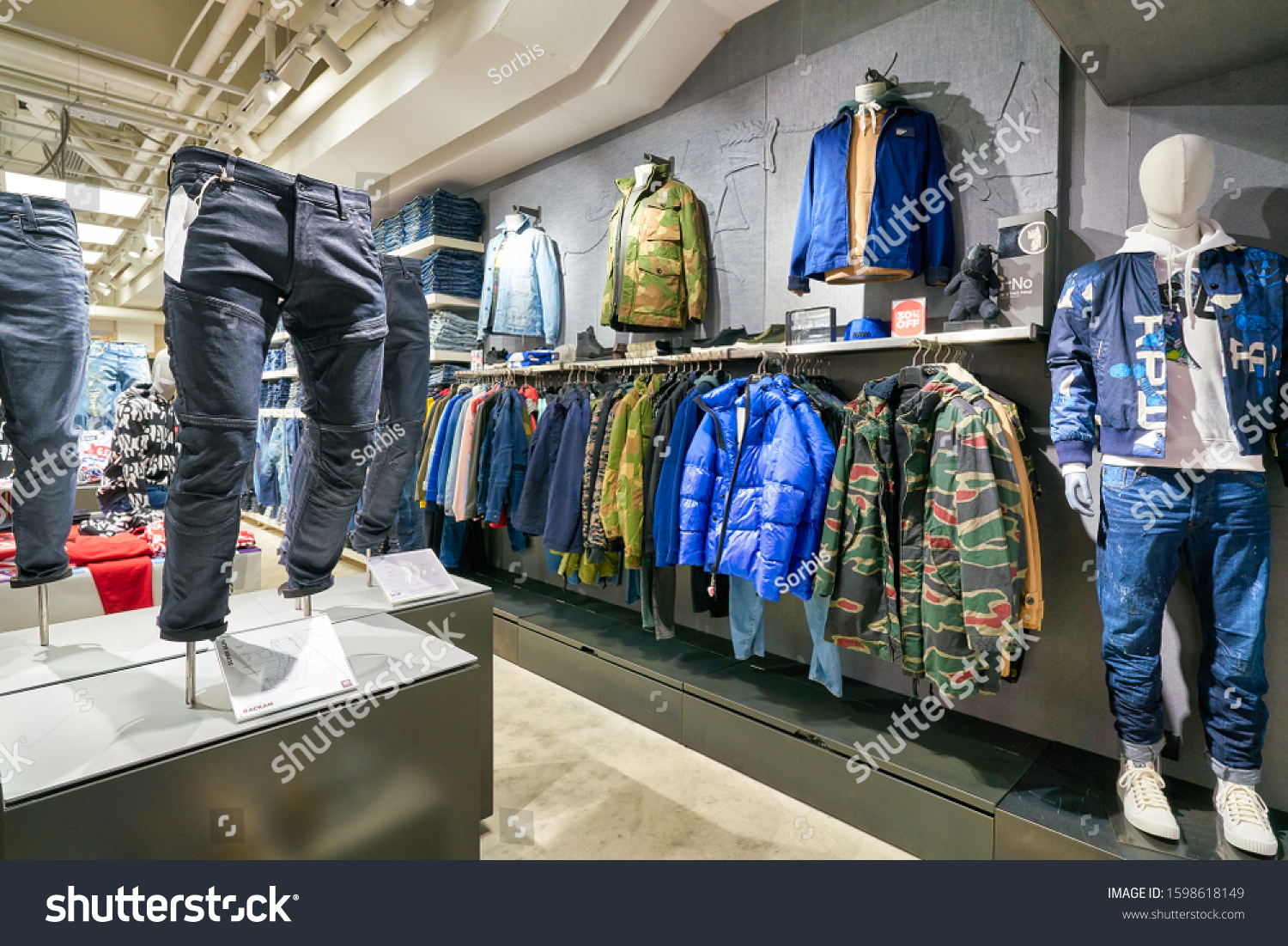 G Star Raw: Imágenes, fotos de stock y vectores | Shutterstock G Star Raw: Imágenes, fotos de stock y vectores | Shutterstock