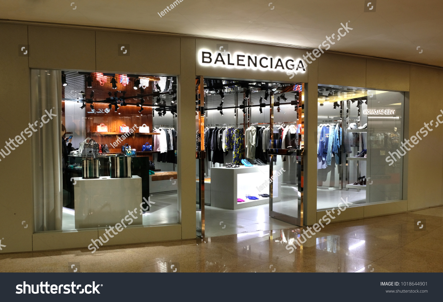 balenciaga hong kong online store