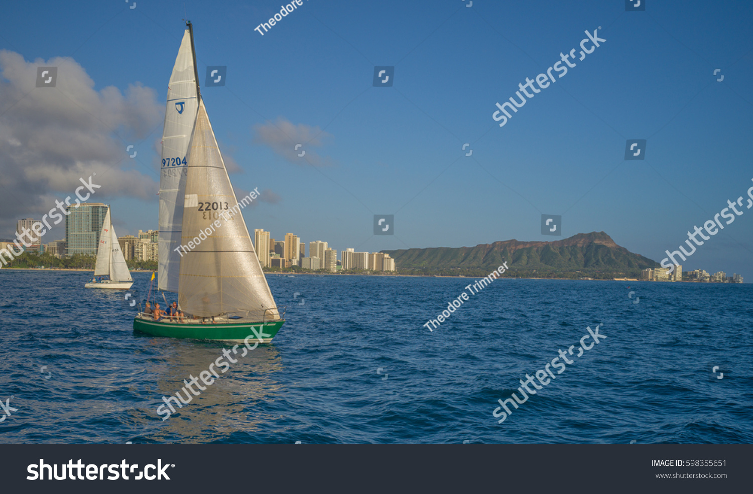 sailboats hawaii