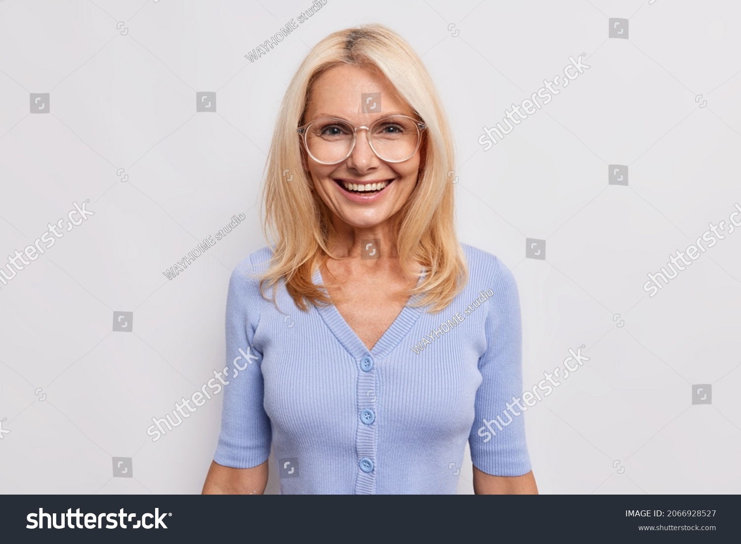 74,985 Beautiful Mature Blonde Woman Images, Stock Photos & Vectors ...