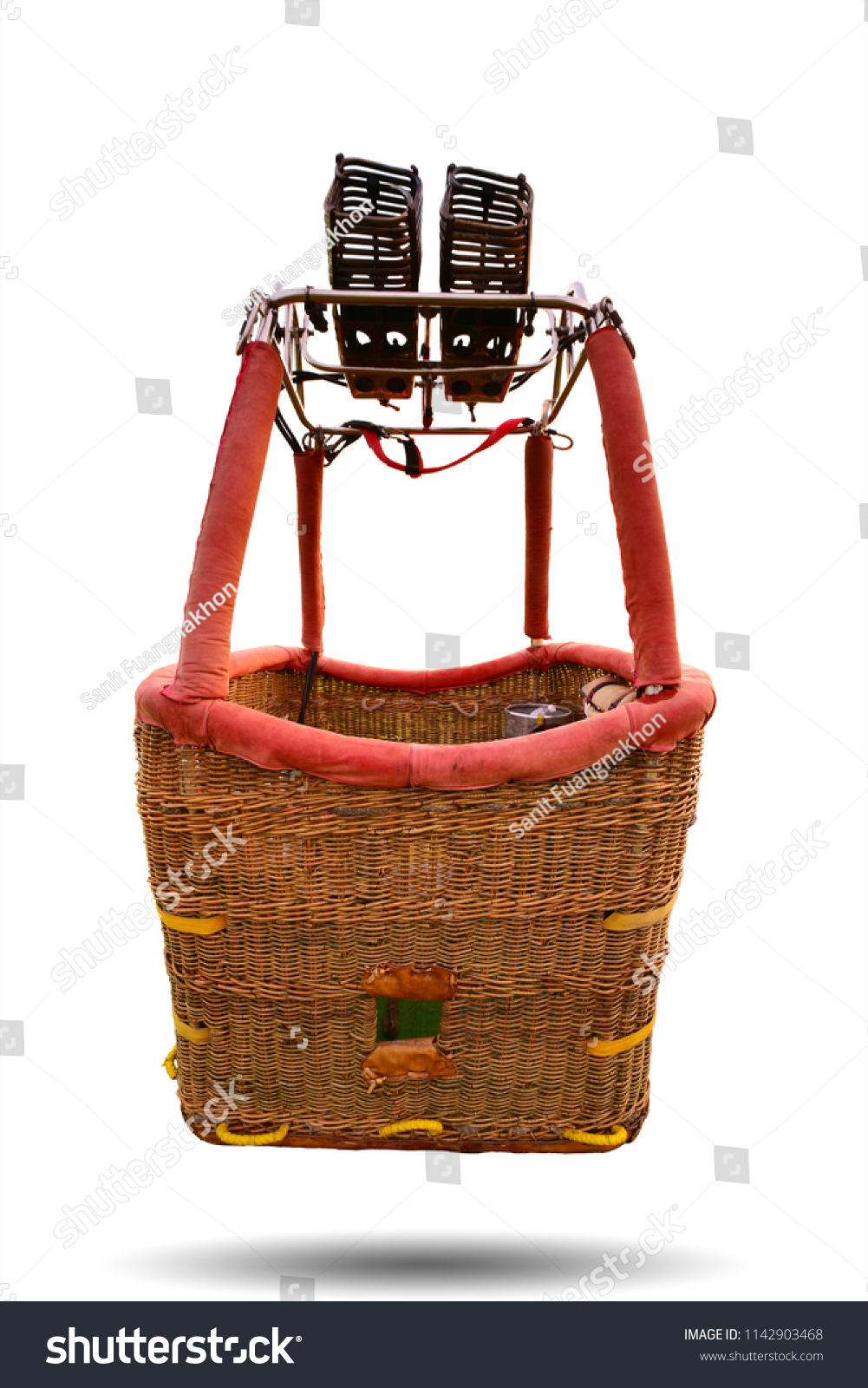 47 115 Hot air balloon basket Stock Photos Images Photography 47 115 Hot air balloon basket Stock Photos Images Photography