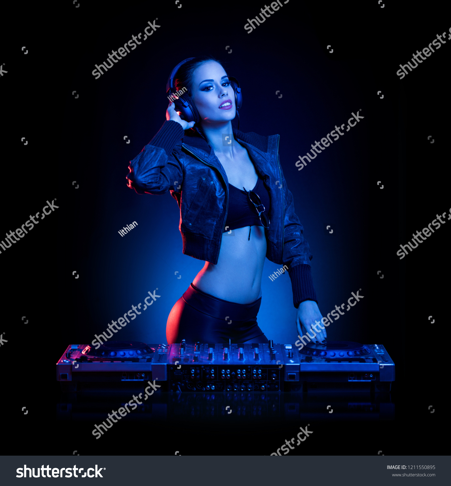 dj party outfit