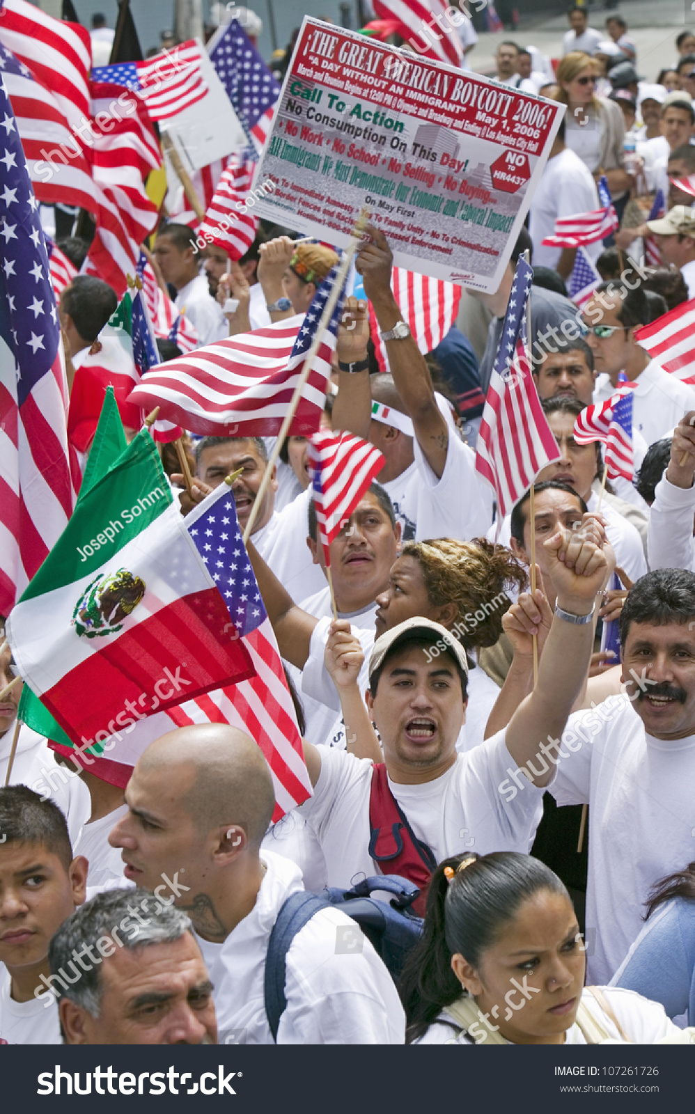 Hundreds Thousands Immigrants Participate March Immigrants Stock Photo Edit Now 107261726