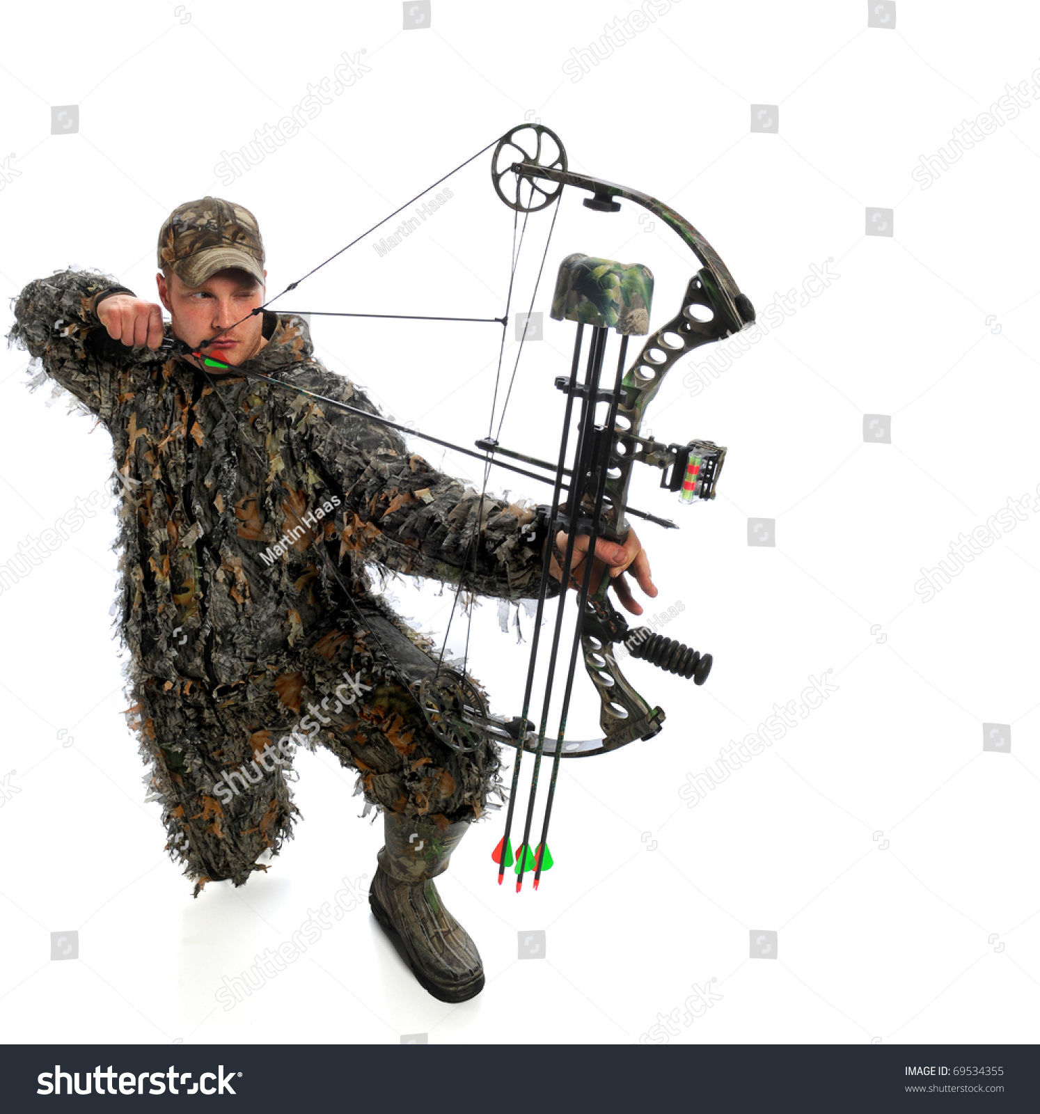 Hunter Aims Compound Bow Arrow Stock Photo 69534355 - Shutterstock