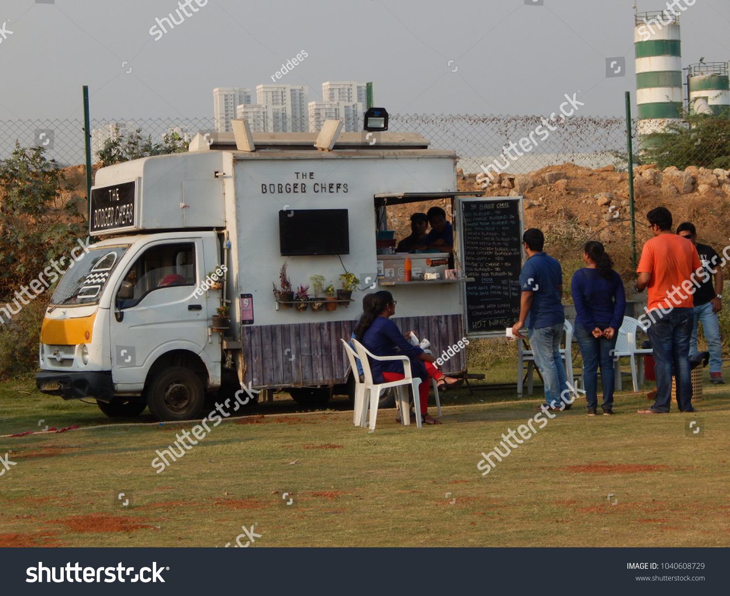 Hyderabadindiamarch 4indian People Buy Street Food Stock