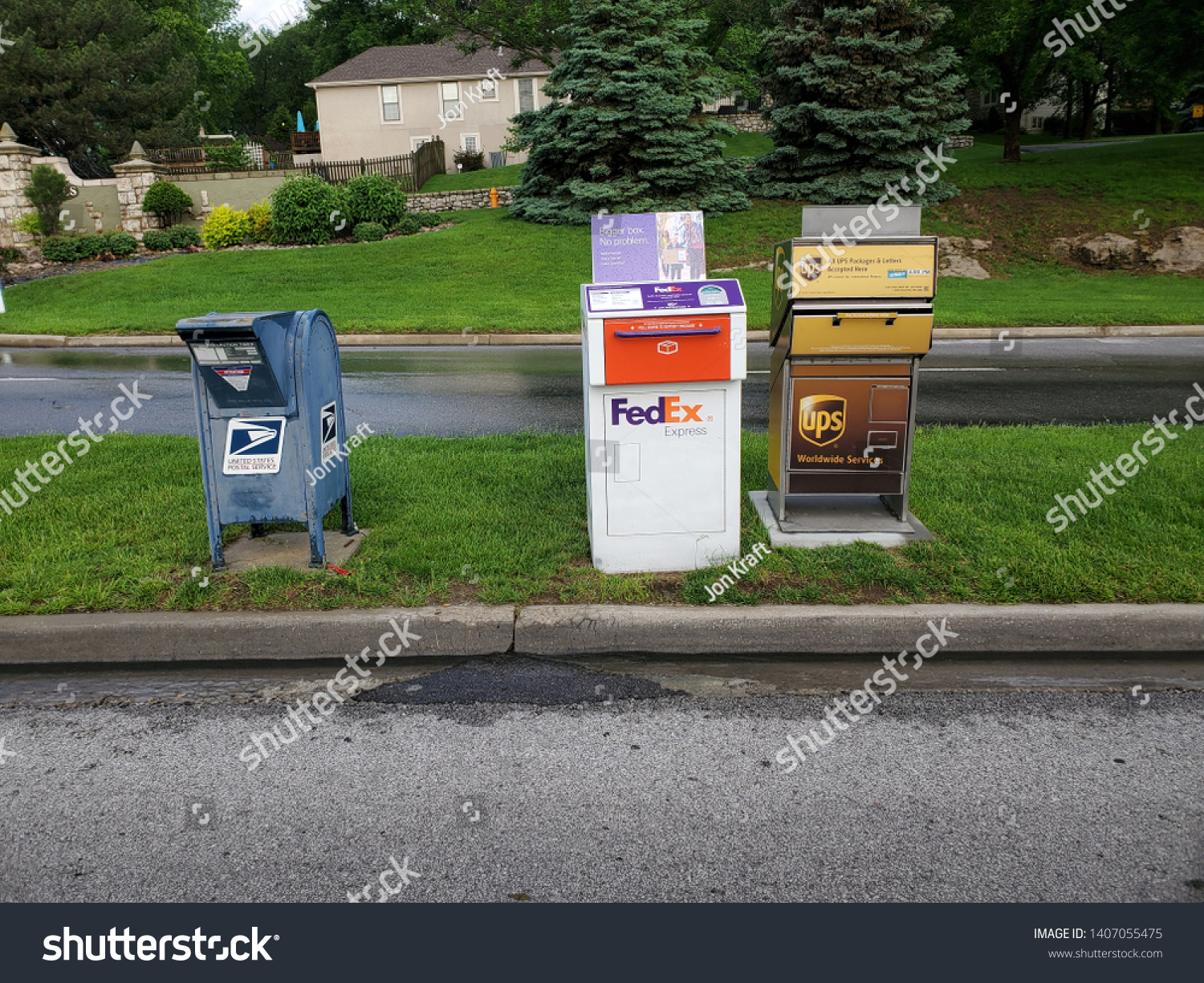 Ups Post Box