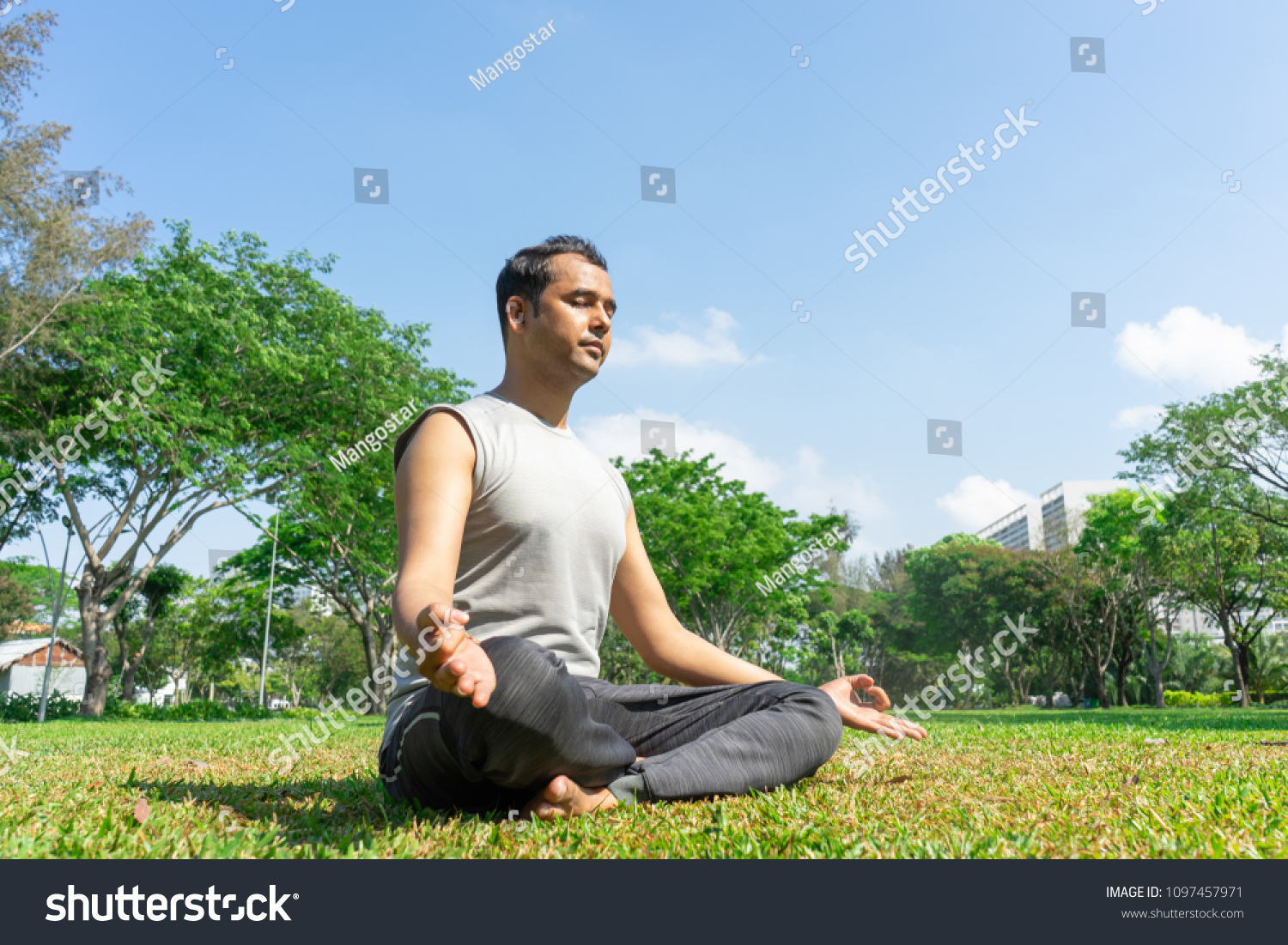 Indian Man Meditating Lotus Pose Outdoors Stock Photo 1097457971 ...