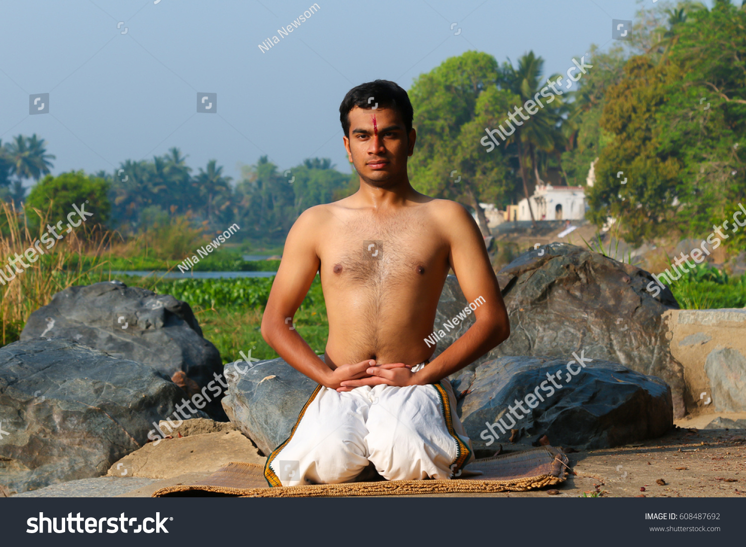 Indian Man Practicing Yoga Next River Stock Photo 608487692 | Shutterstock