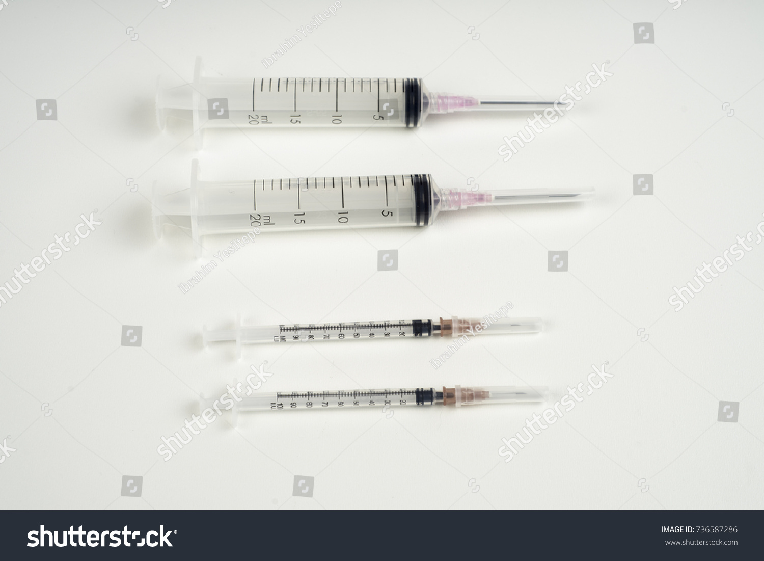 Insulin Large Syringe White Background Stock Photo 736587286 | Shutterstock