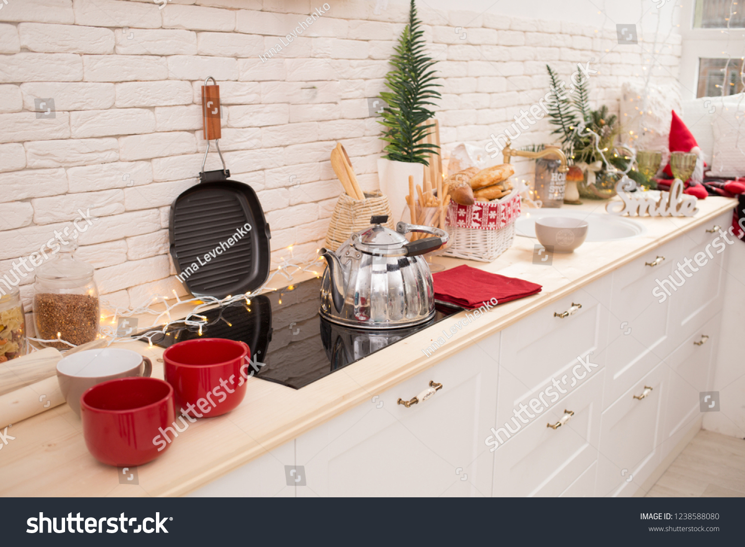 Interior Light Kitchen Red Decor Christmas Holidays Interiors