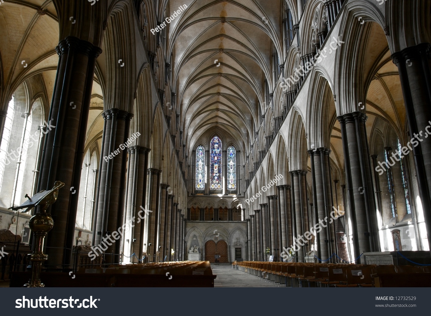 Interior Gothic Cathedral Stock Photo 12732529 - Shutterstock