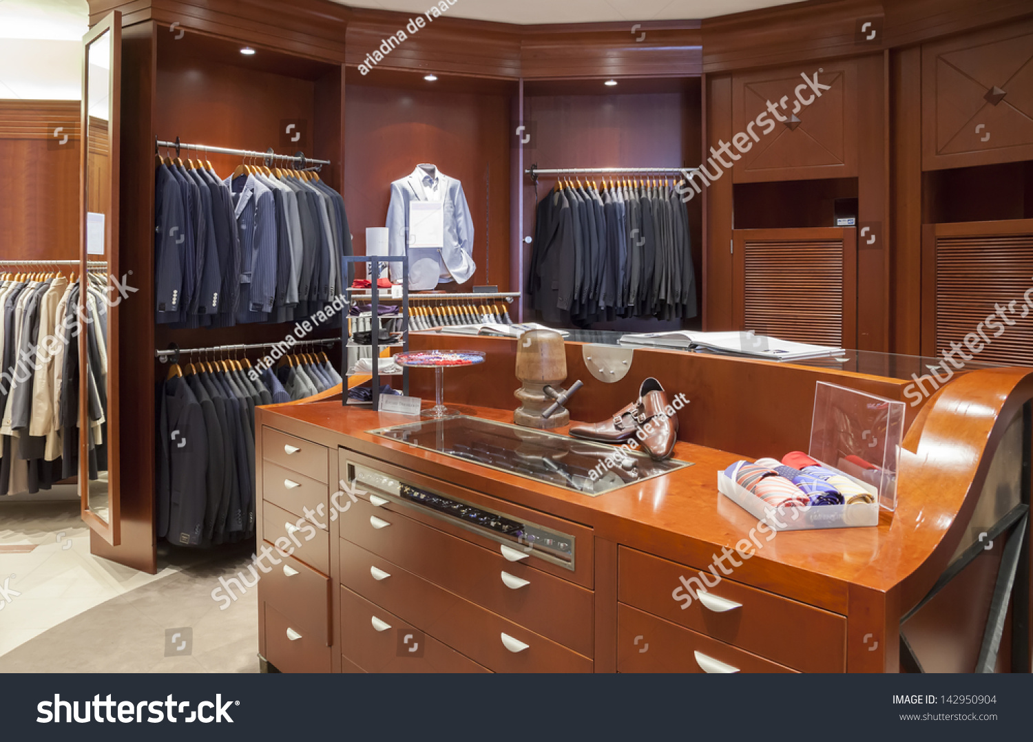 formal shop