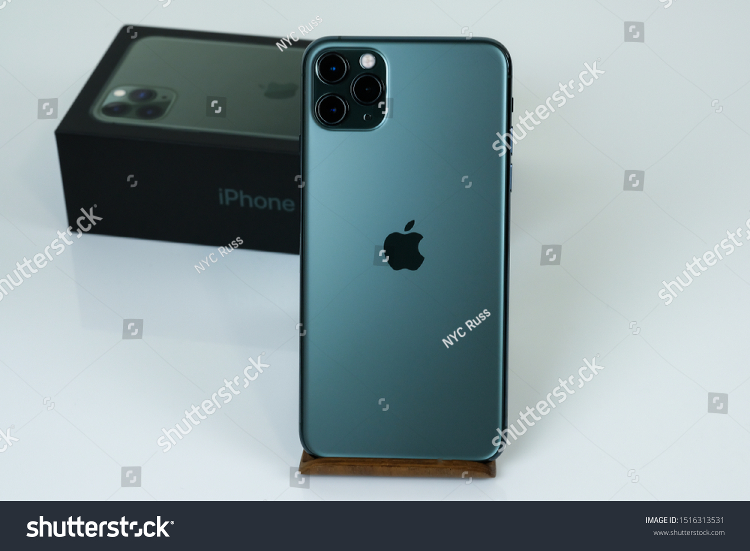 Iphone 11 Pro Max Midnight Green Stock Photo Edit Now