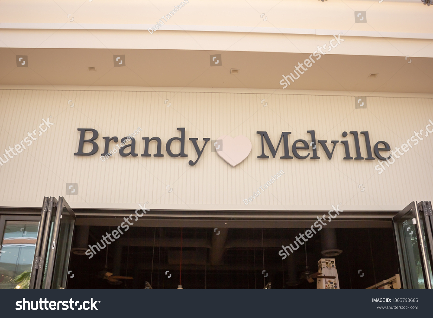 brandy melville passy Eating place