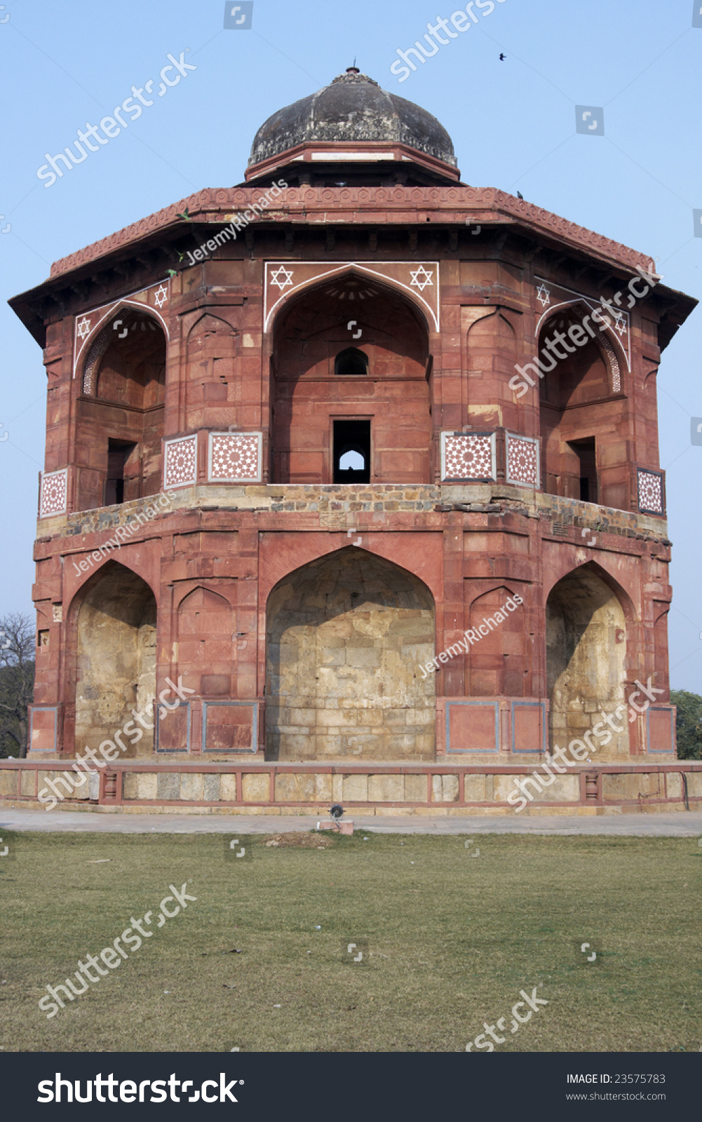 Islamic Style Octagonal Building Sher Mandal Stock Photo 23575783 ...