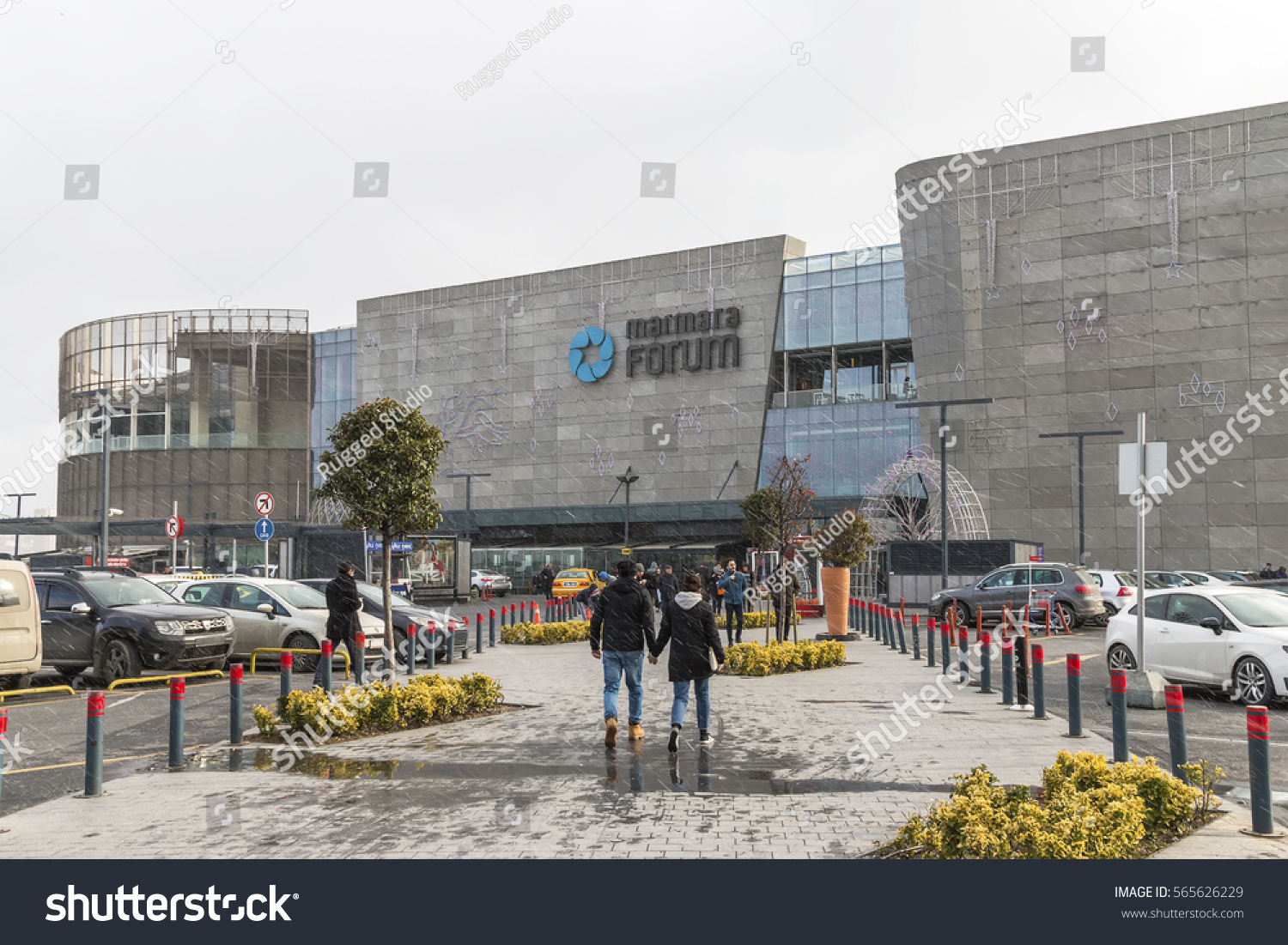 istanbul turkey 25 january 2017 decathlon stock photo edit now 565626229