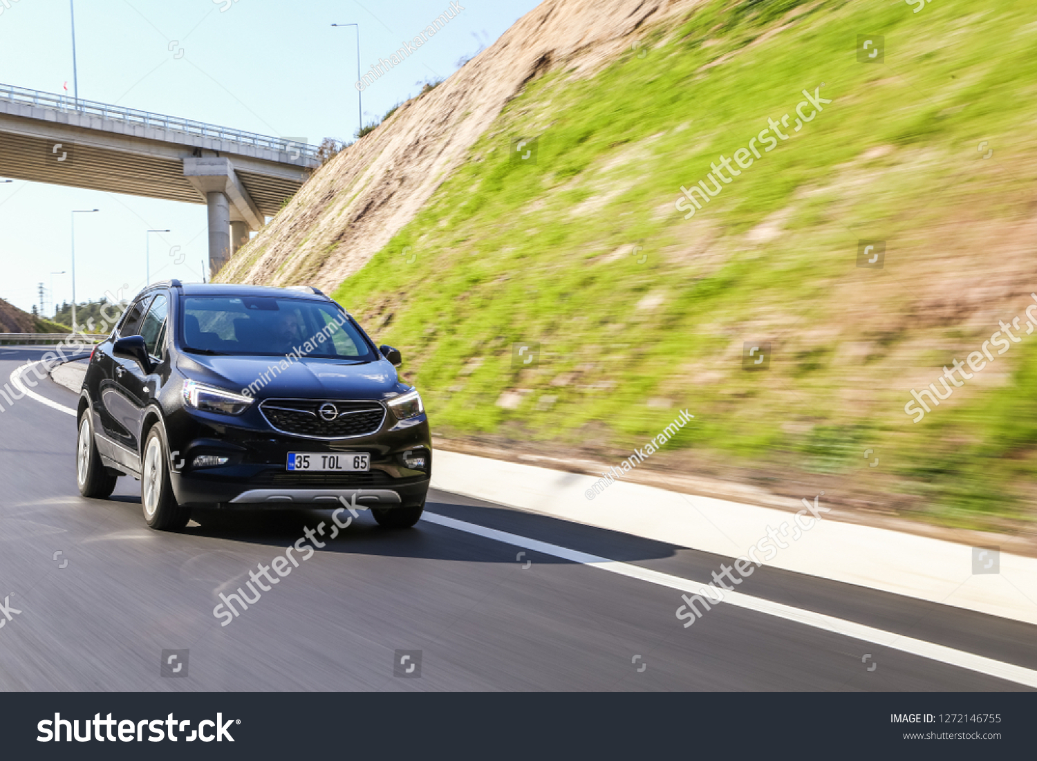 Istanbulturkey November 13 16 Opel Mokka Stock Photo Edit Now