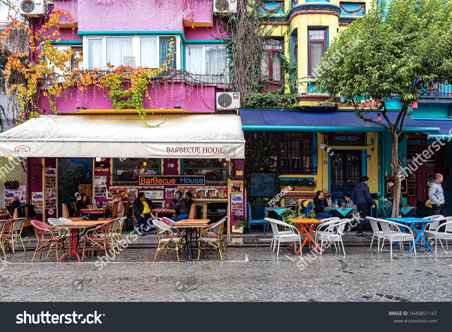 Istanbul cafe