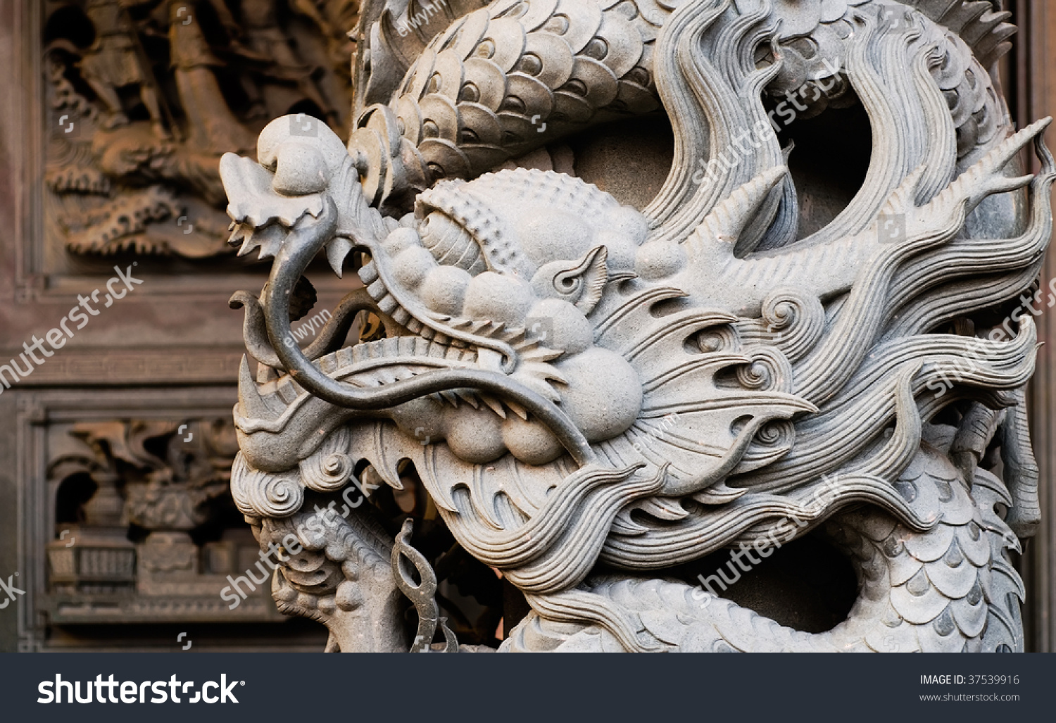 It Is A Stone Carving Of Taiwan. The Stone Dragon Was Carved In Pillars ...