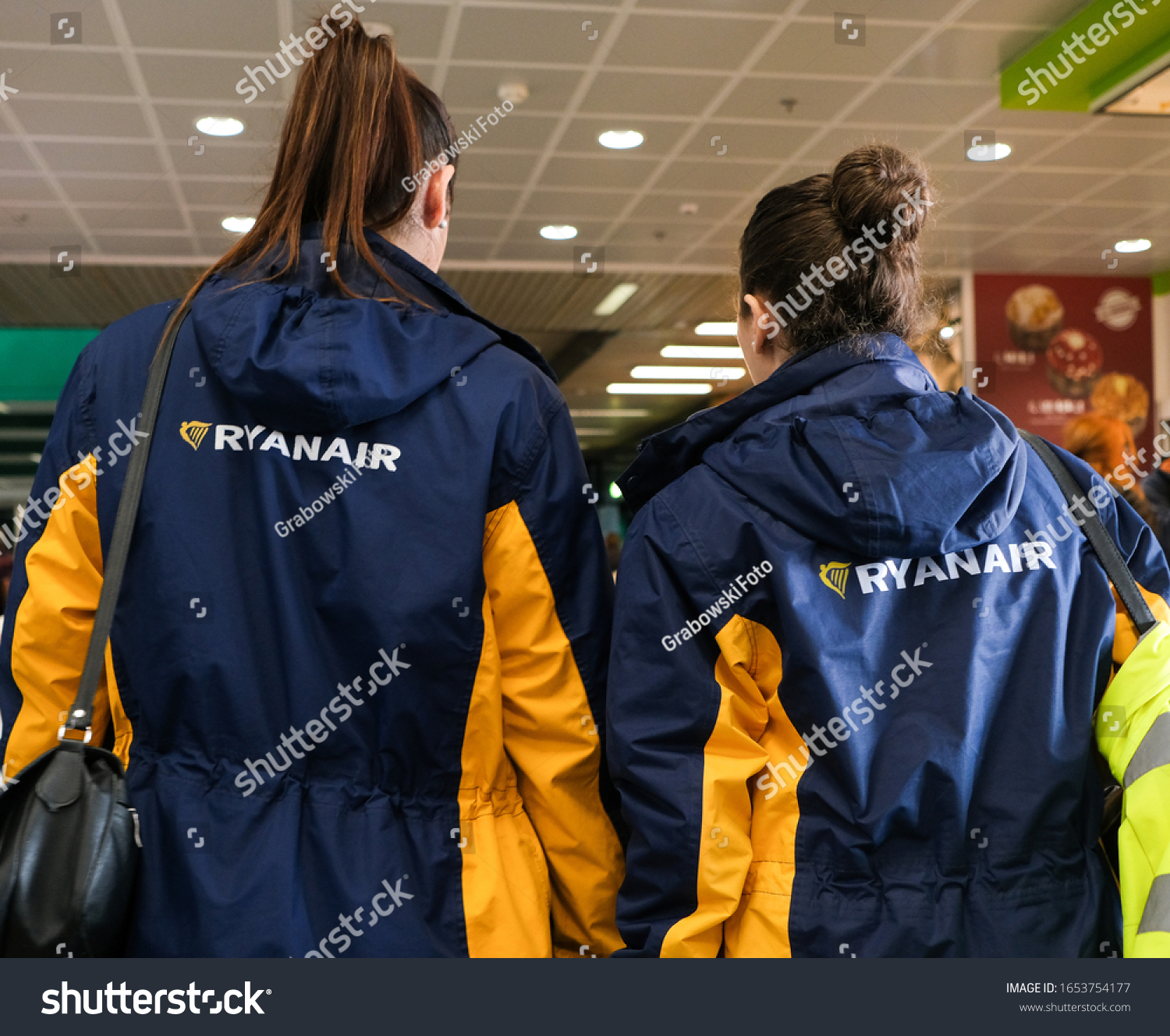 ryanair coat