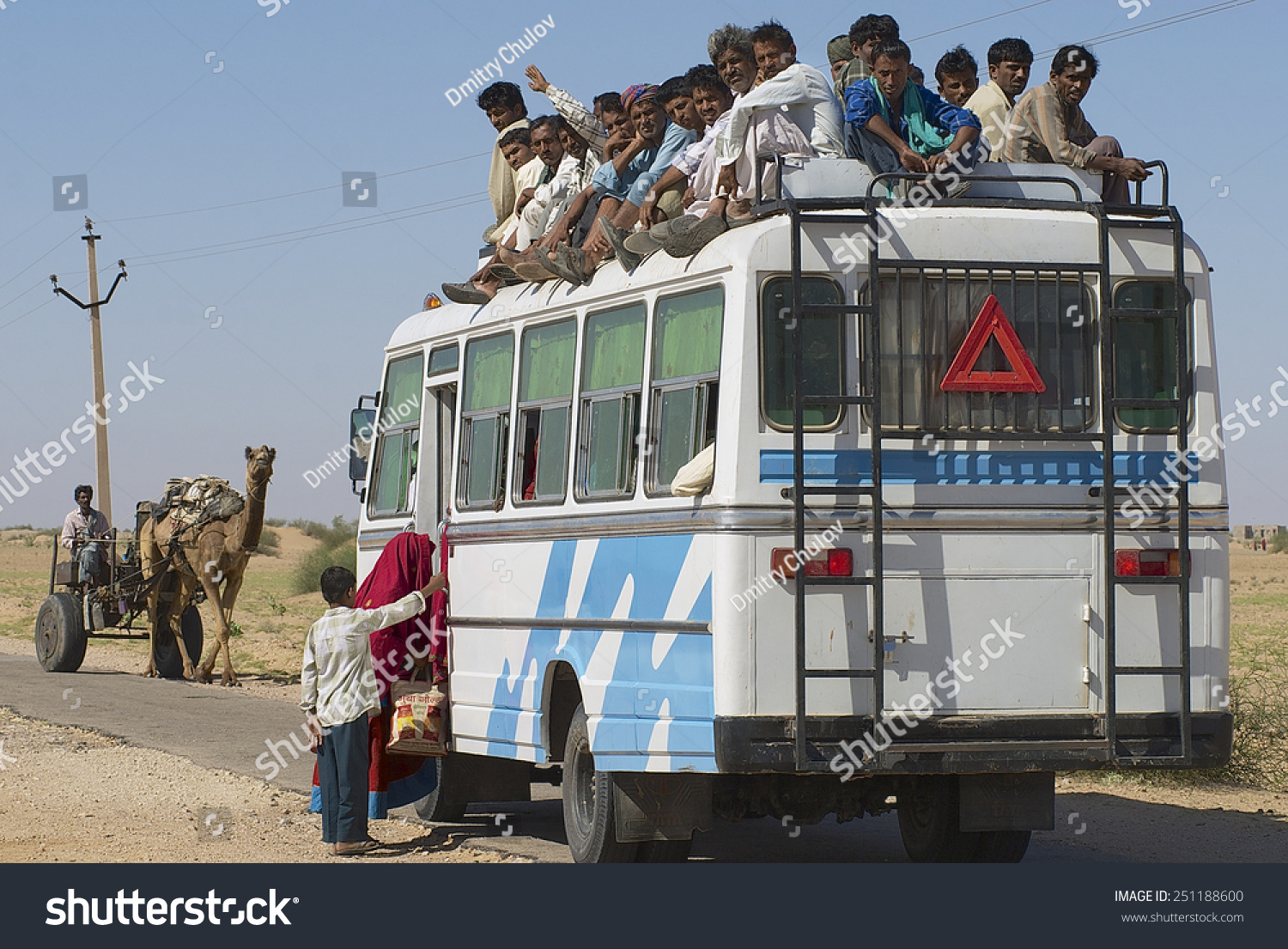 417 Overloaded Bus Images, Stock Photos & Vectors | Shutterstock