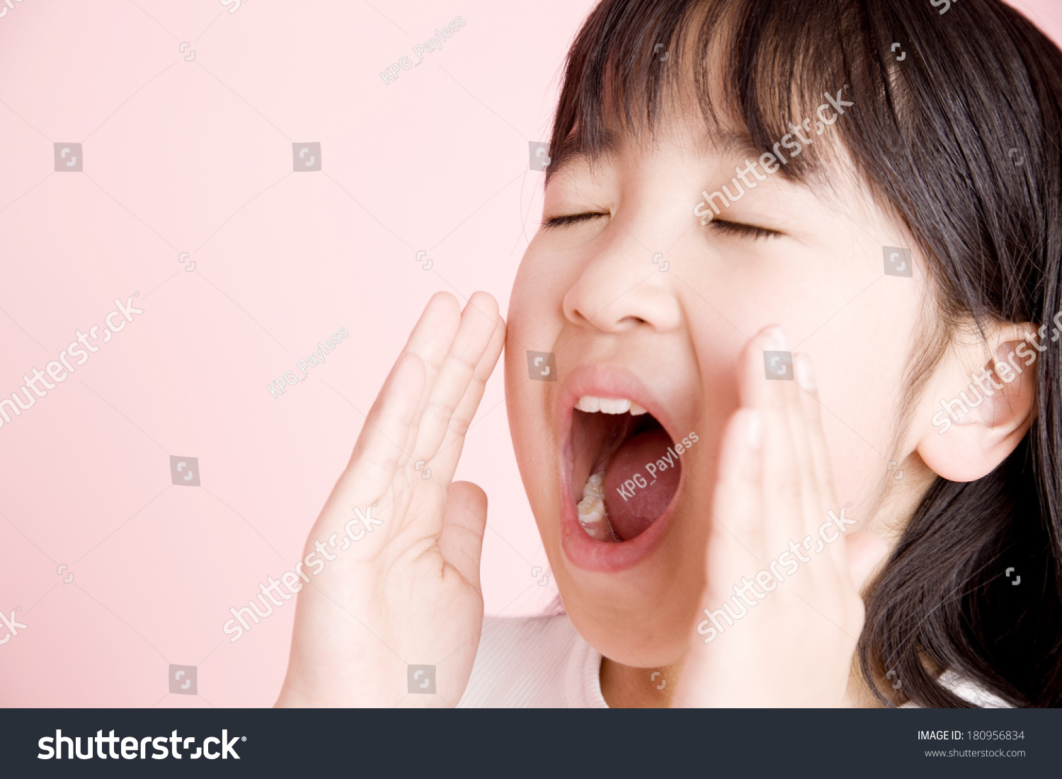 Japanese Children Screaming Stock Photo 180956834 | Shutterstock