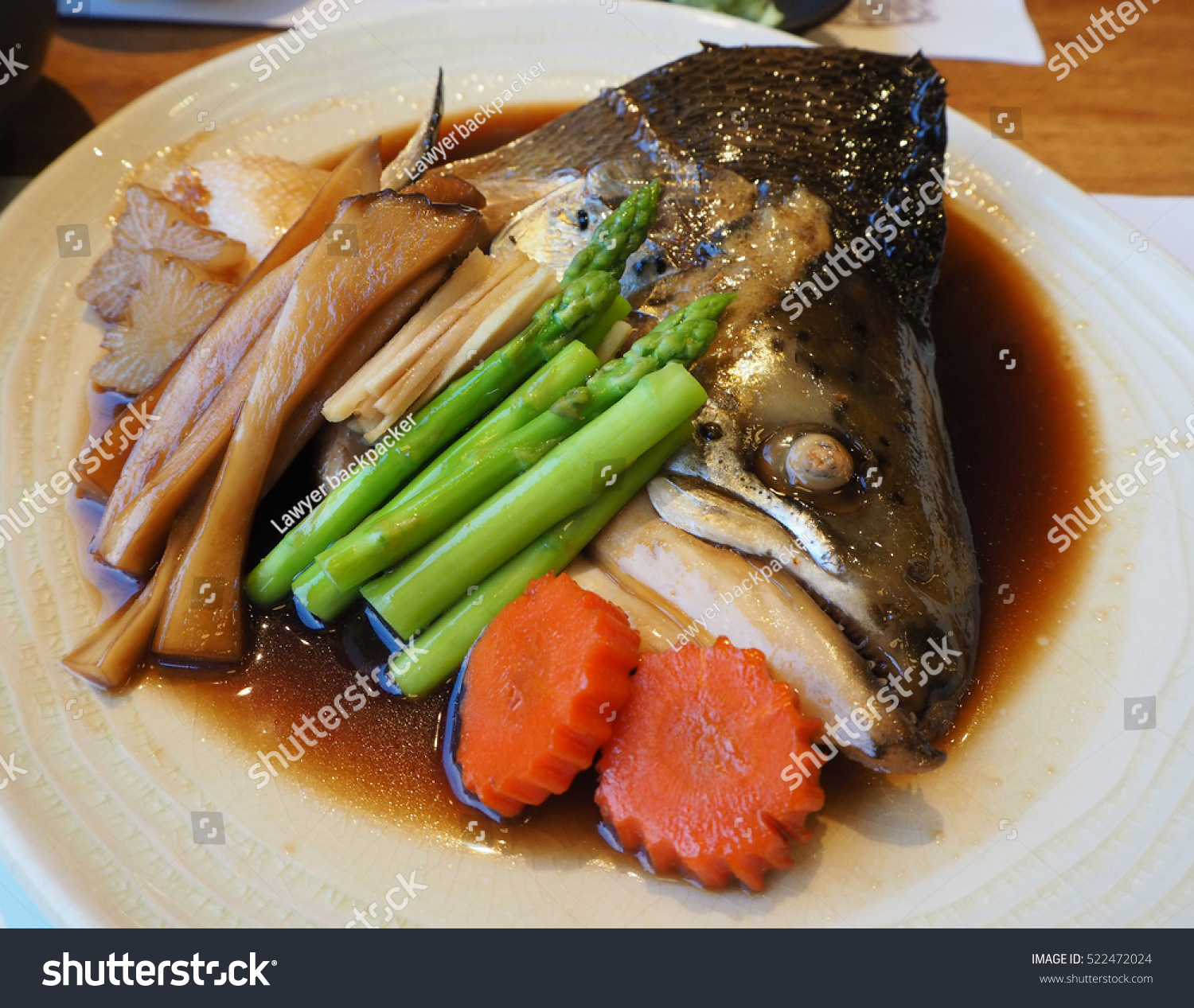 Ear of salmon heads: cooking recipe and tips 13 Ear of salmon heads: cooking recipe and tips 77