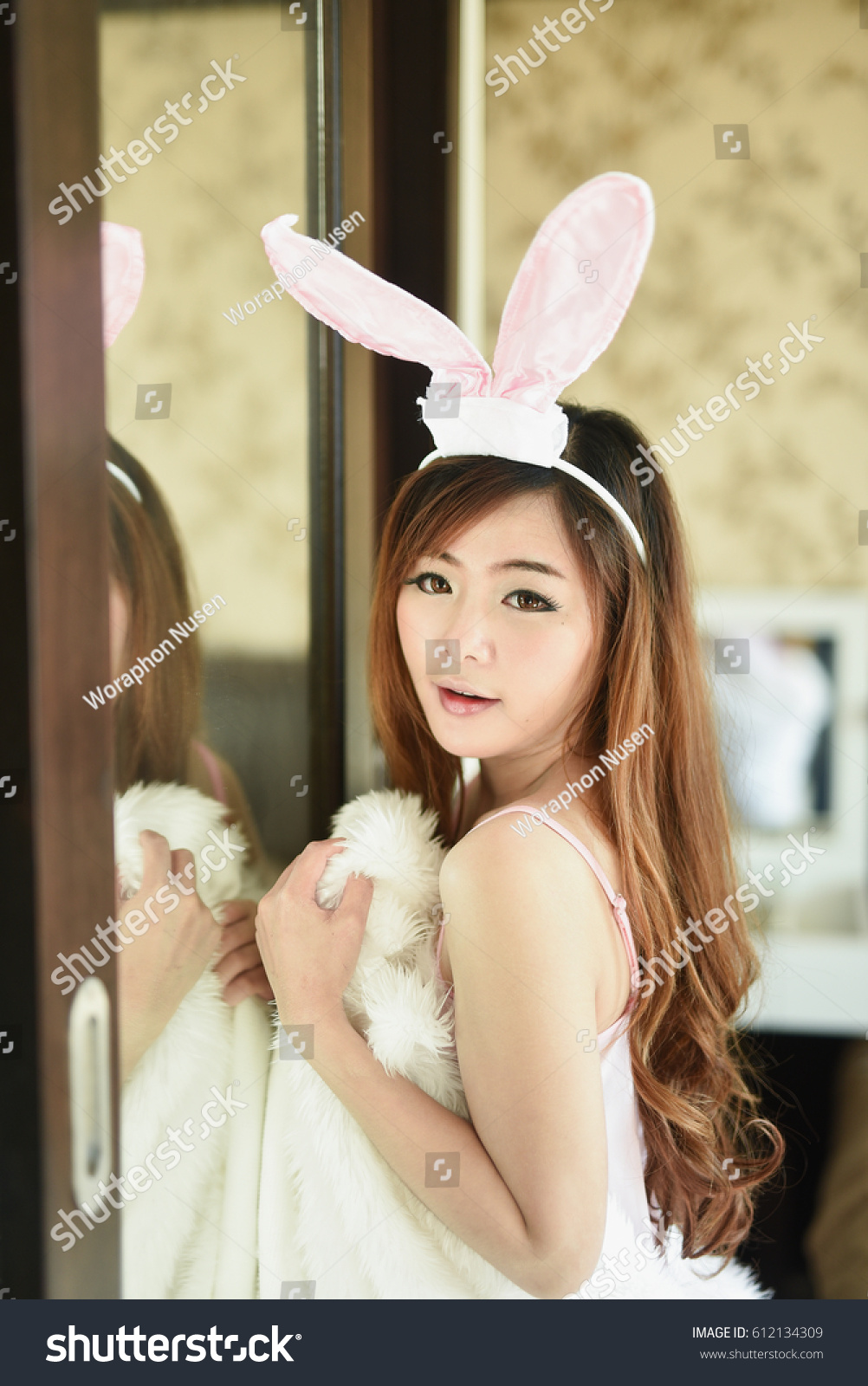 Japanese Sexy Girl Cosplay Rabbit Pink 스톡 사진 612134309 Shutterstock 3356